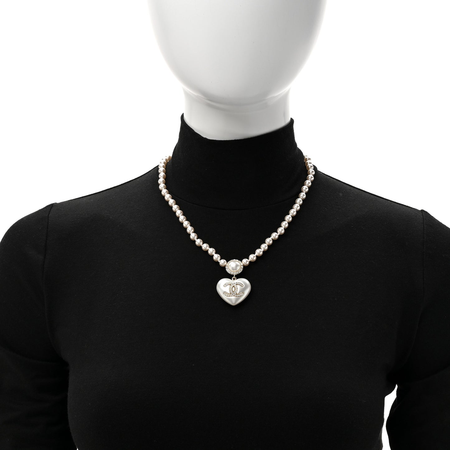Pearl Crystal CC Heart Short Necklace Gold Pearly White