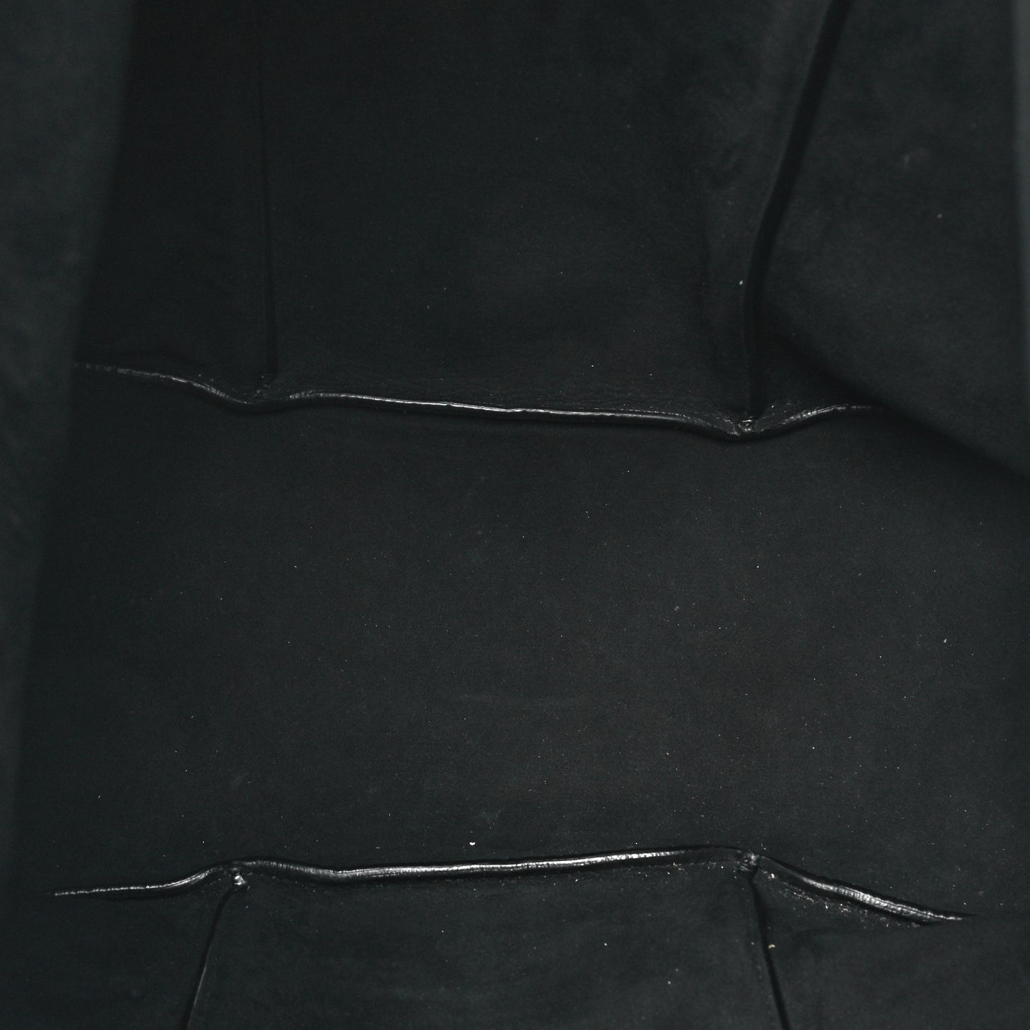 Smooth Calfskin Tubo Vertical Tote Black