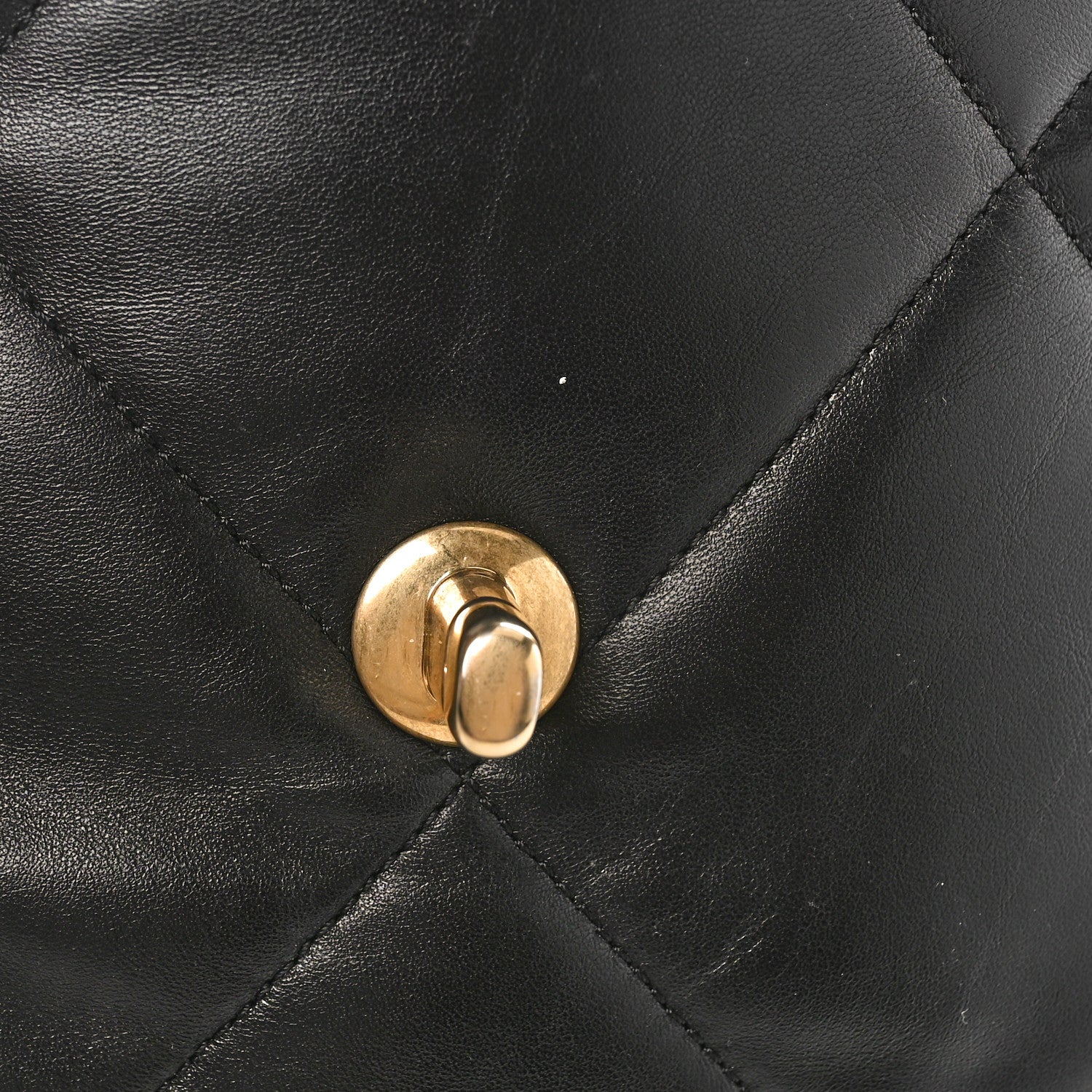 Chanel Lambskin Quilted Medium Chanel 19 Flap Black 10 of 10