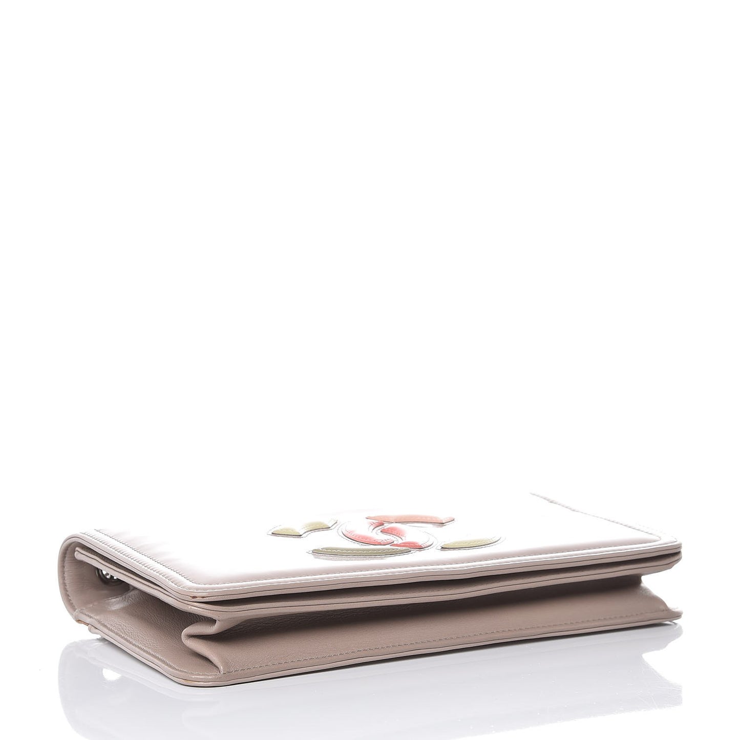 Vinyl Lipstick Flap Beige