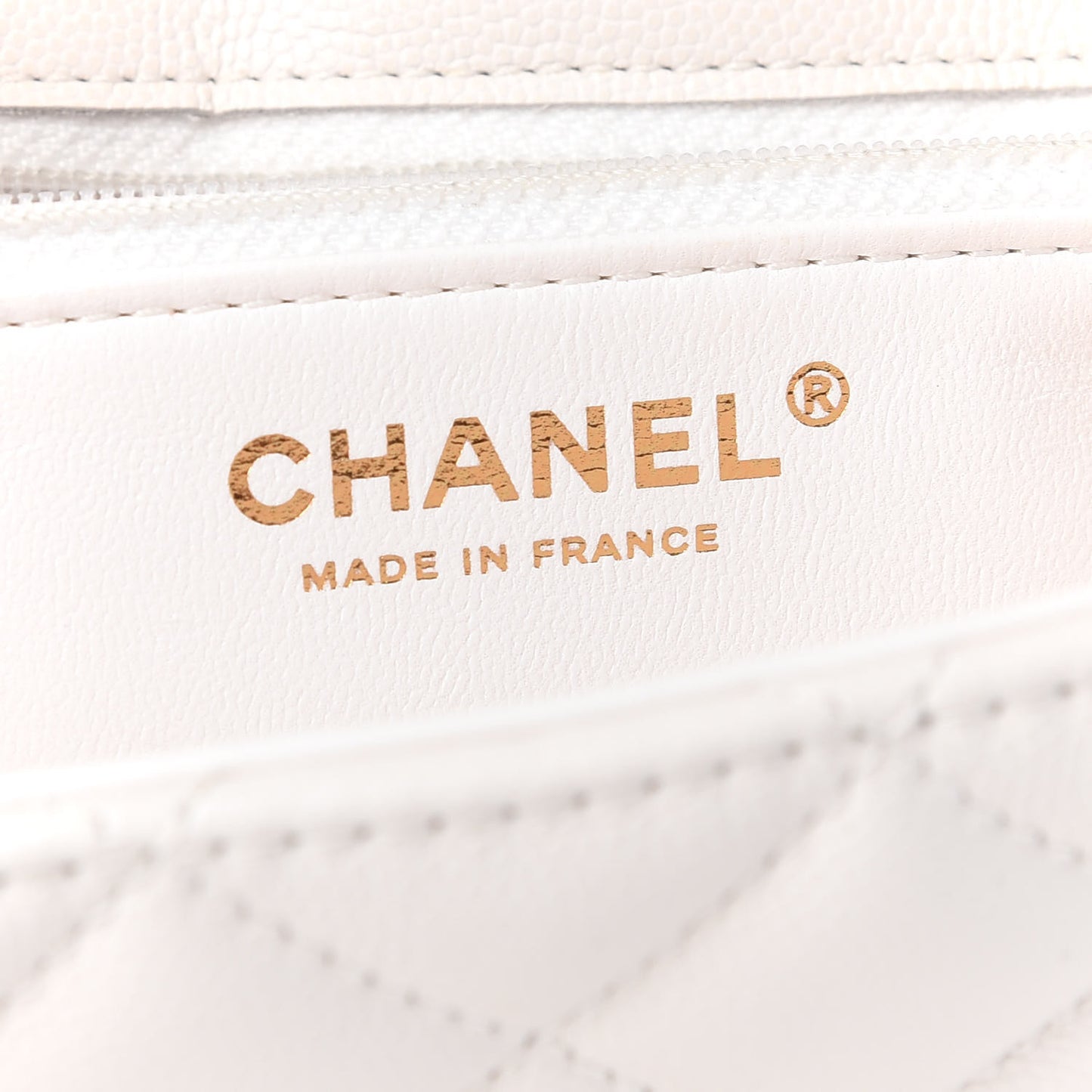 Caviar Quilted Medium Sweet Classic Flap White