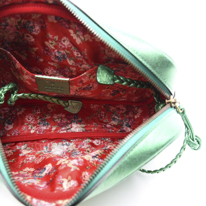 Gucci Laminated Nappa Trapuntata Small Zumi Shoulder Bag Jasmine Green 4 of 10