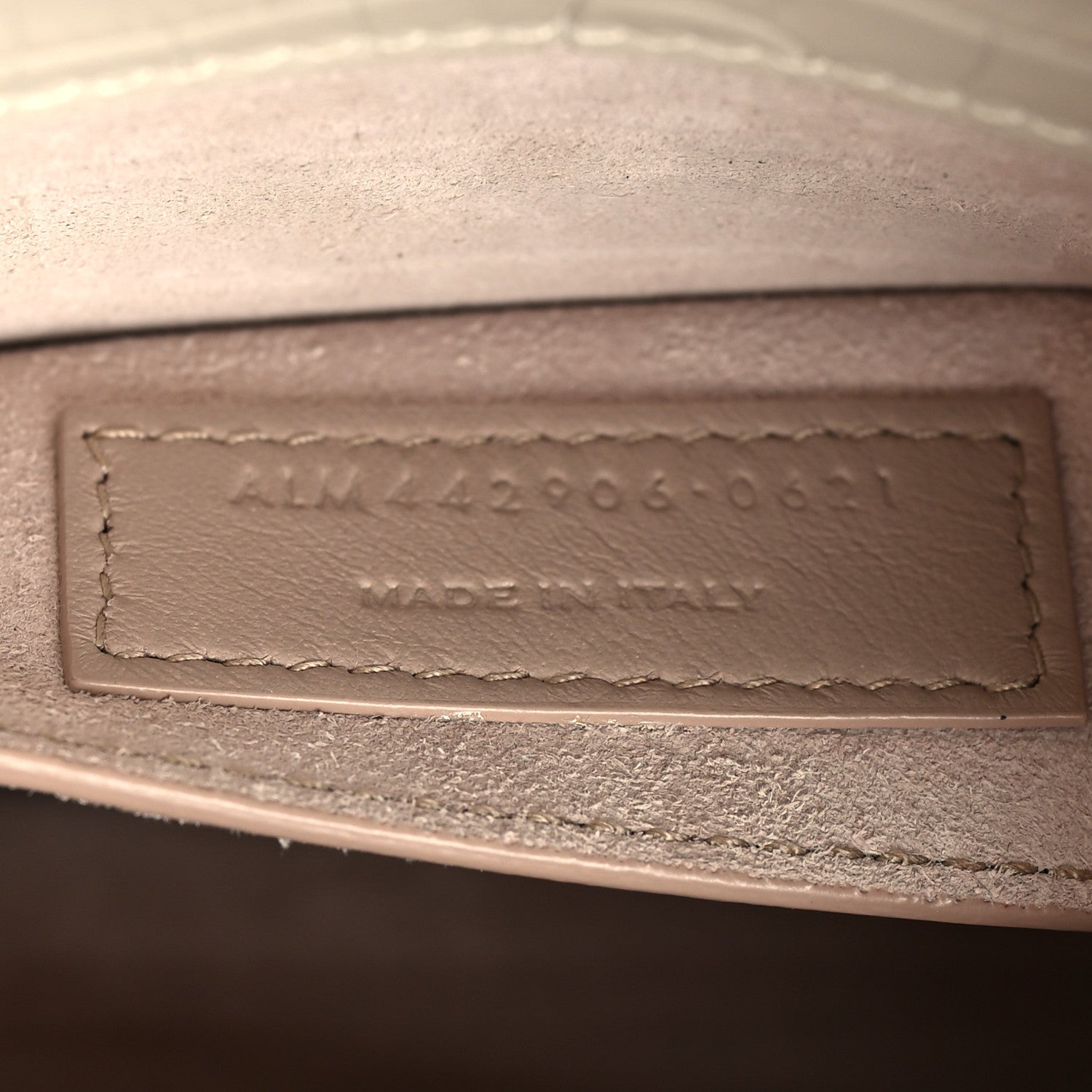 Saint Laurent Calfskin Crocodile Embossed Medium Monogram Sunset Blanc Vintage 8 of 11