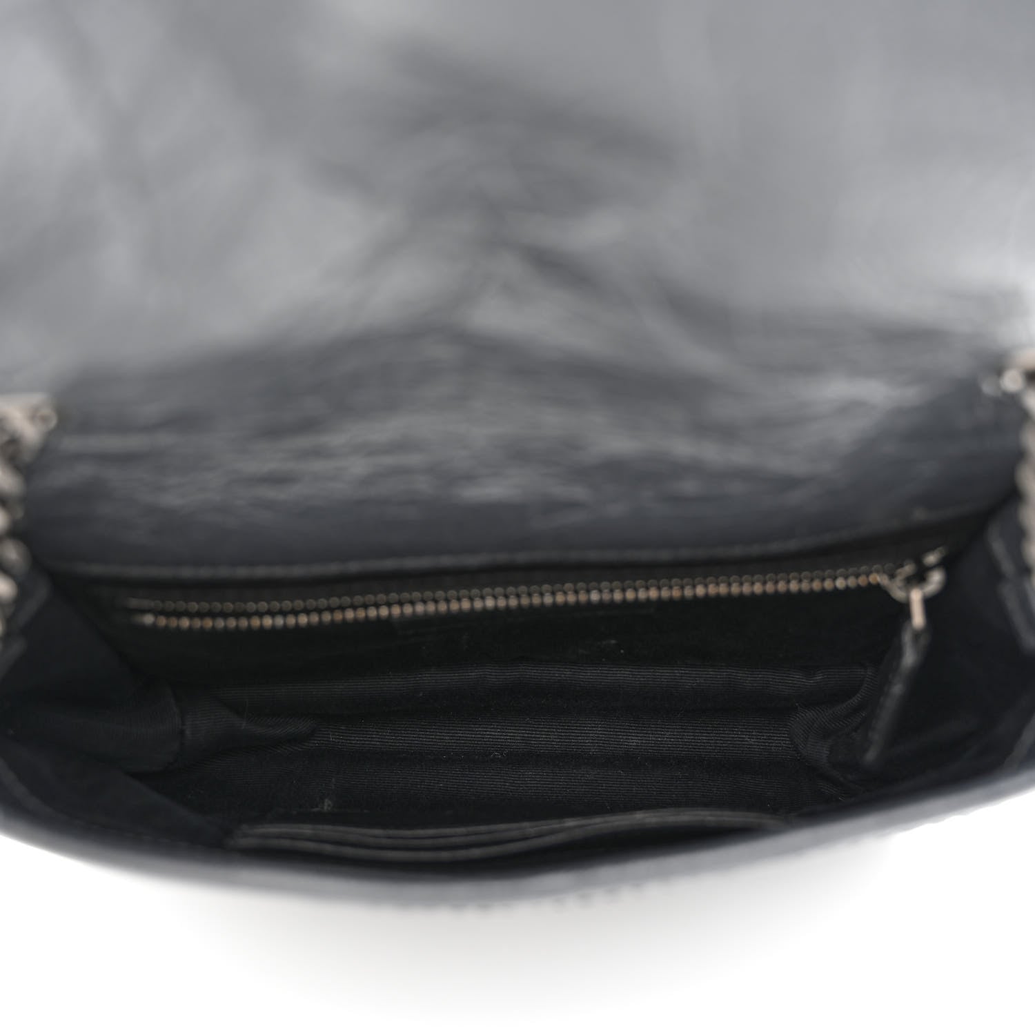 Saint Laurent Crinkled Calfskin Matelasse Monogram Niki Chain Wallet Storm 5 of 10