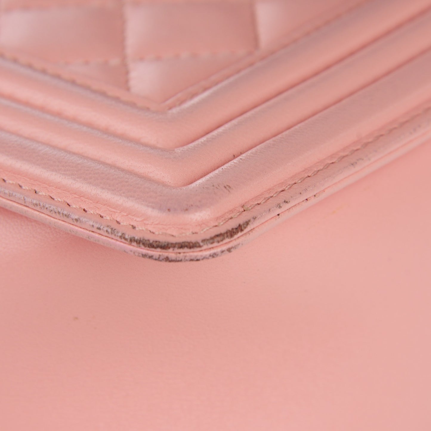 Lambskin Quilted New Medium Boy Flap Light Pink