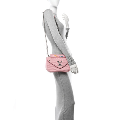Louis Vuitton Calfskin New Wave Chain MM Smoothie Pink 2 of 9