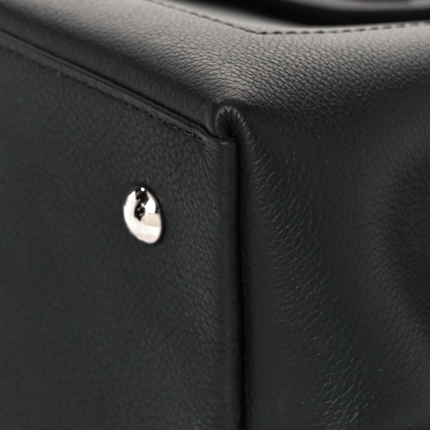 Louis Vuitton Soft Calfskin Lockme Ever MM Black 8 of 10