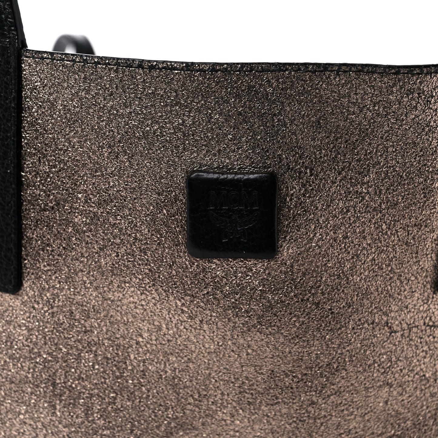 Grained Calfskin Medium Reversible Wandel Tote Black