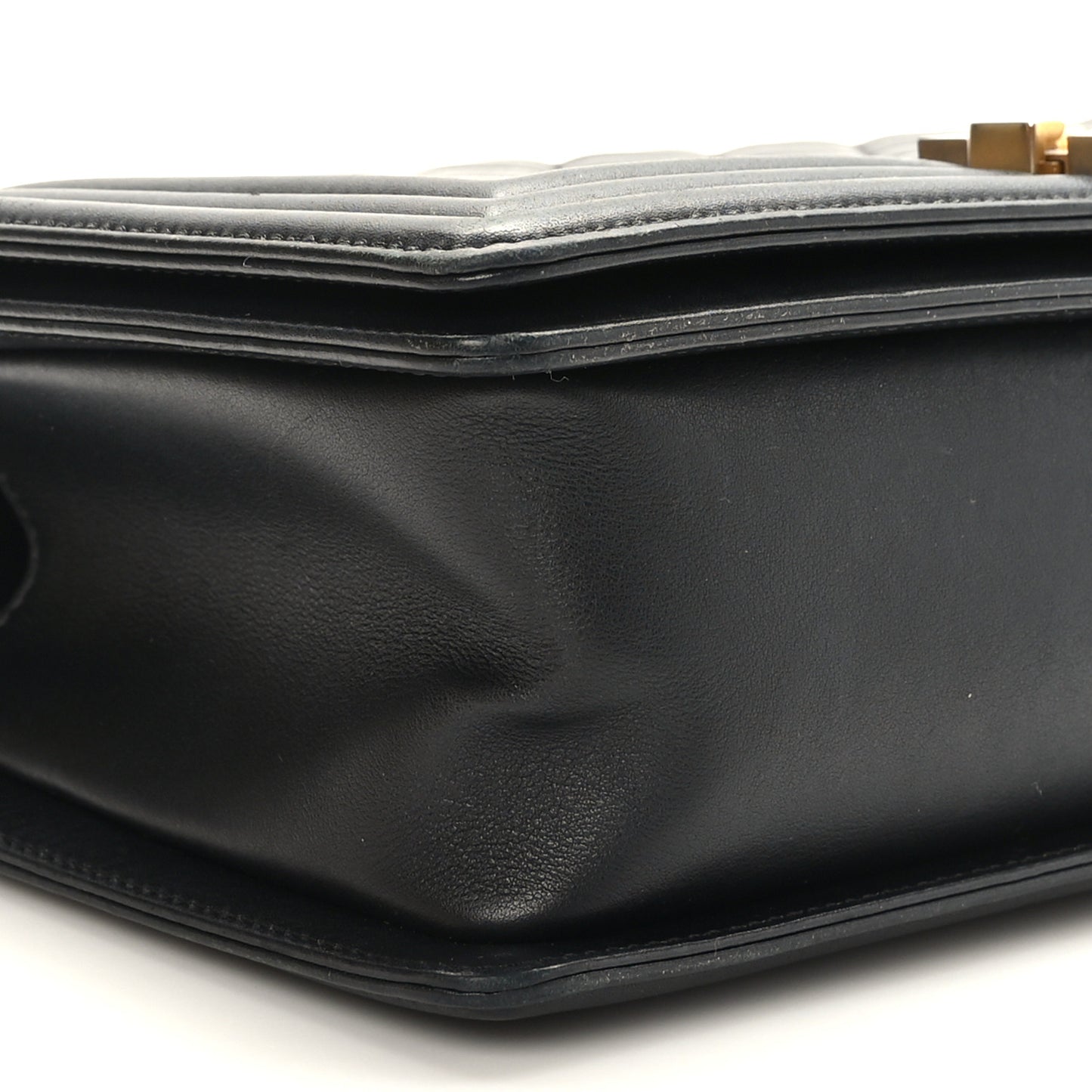 Calfskin Quilted Medium Boy Flap Black