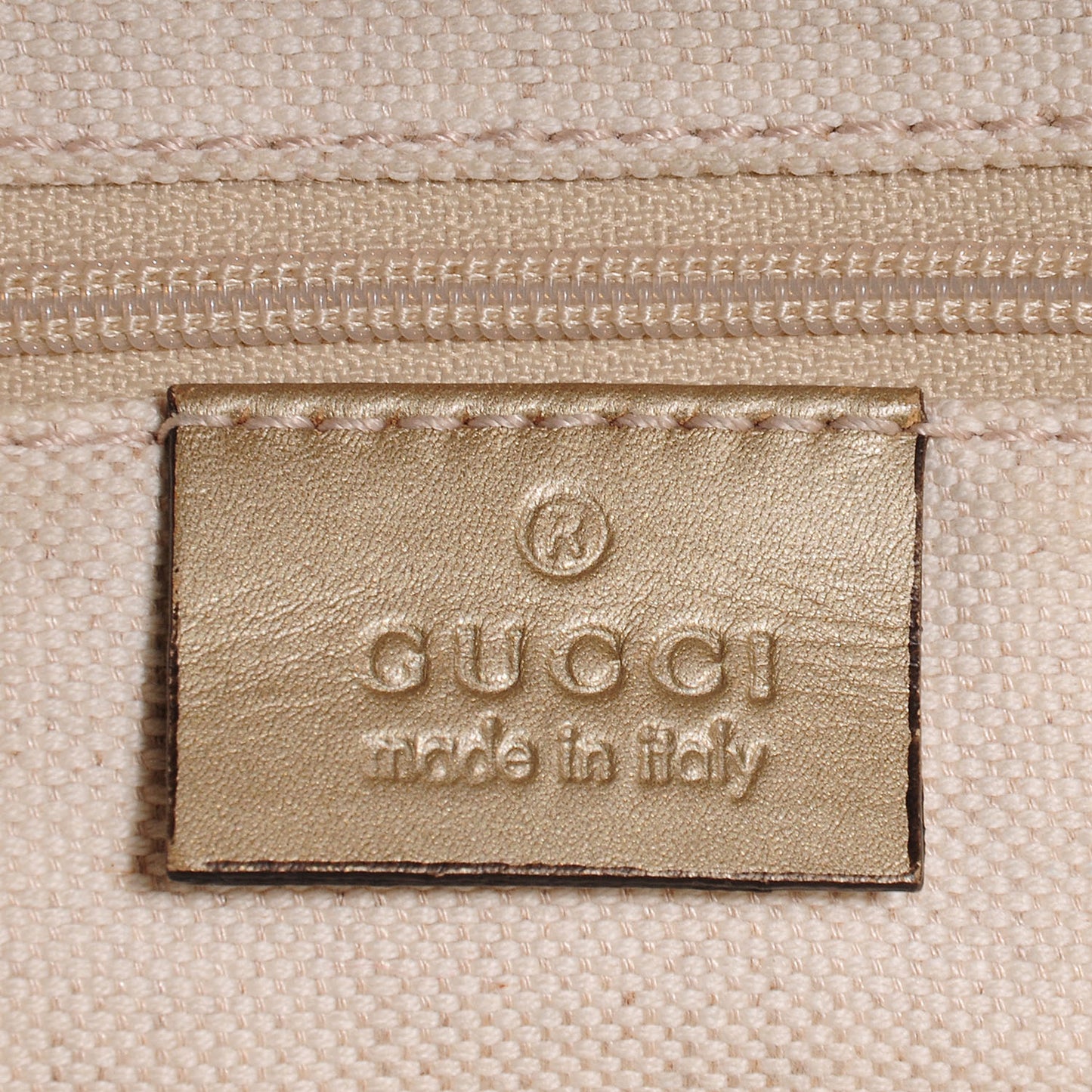 Guccissima Medium Sukey Tote Champagne