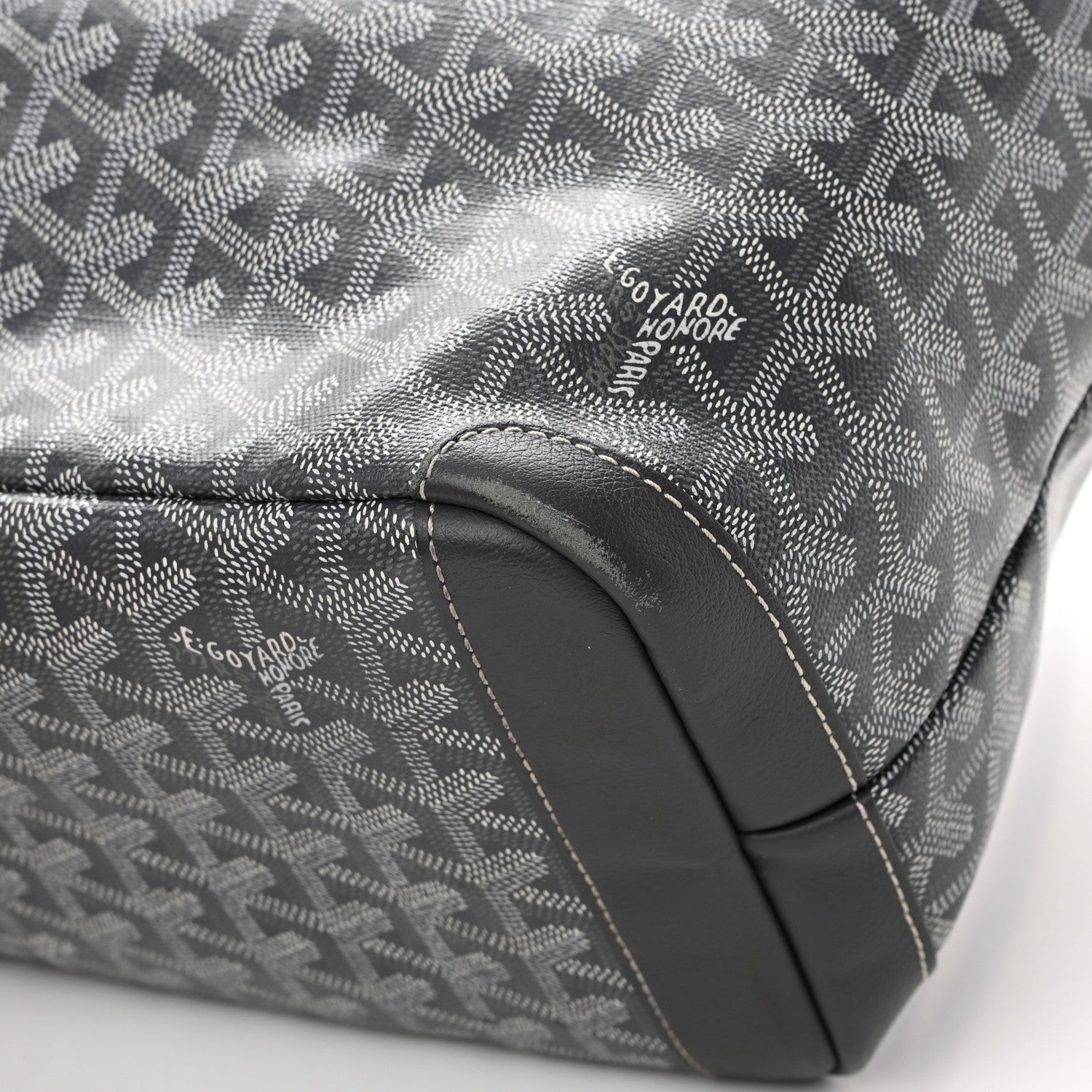 Goyard Goyardine Artois MM Grey 10 of 22