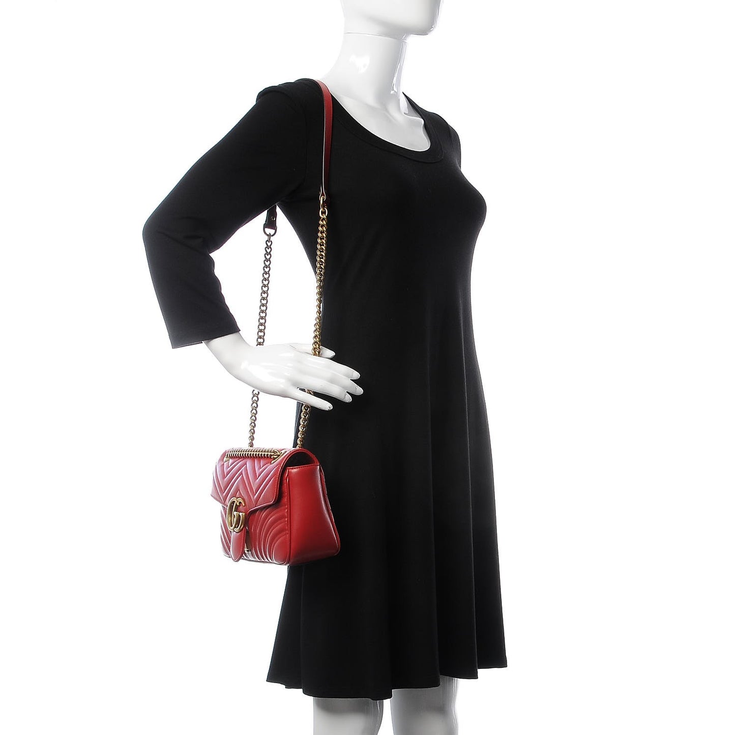 Calfskin Matelasse Small GG Marmont Shoulder Bag Hibiscus Red