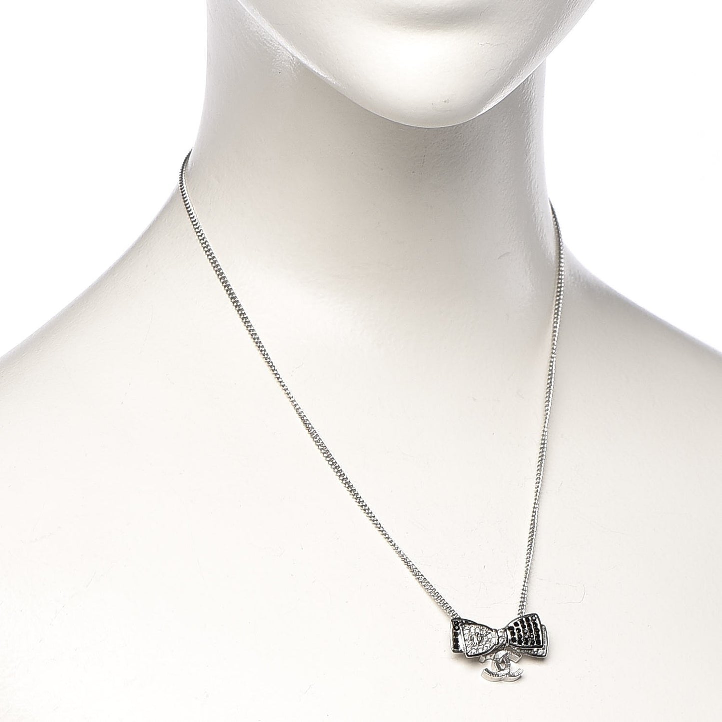 Crystal CC Bow Necklace Silver Black