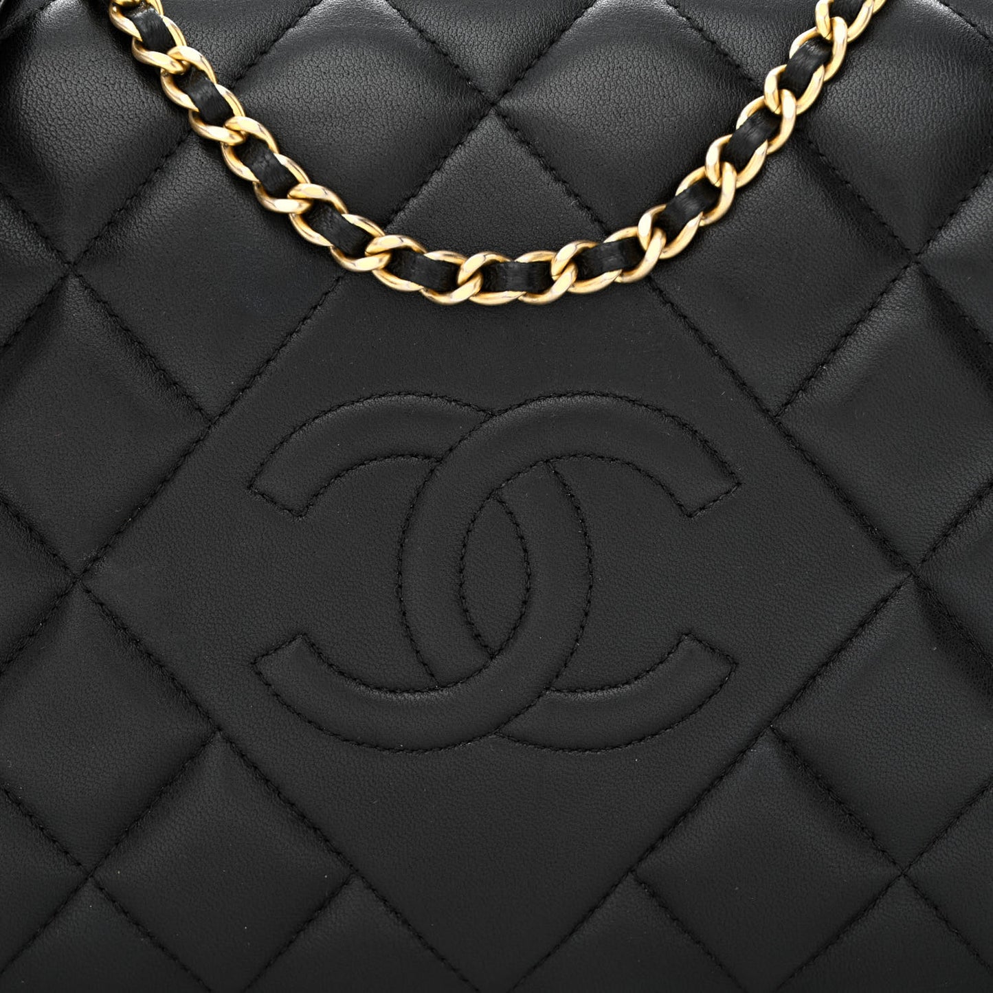 Lambskin Quilted Medium Diamond CC Flap Black
