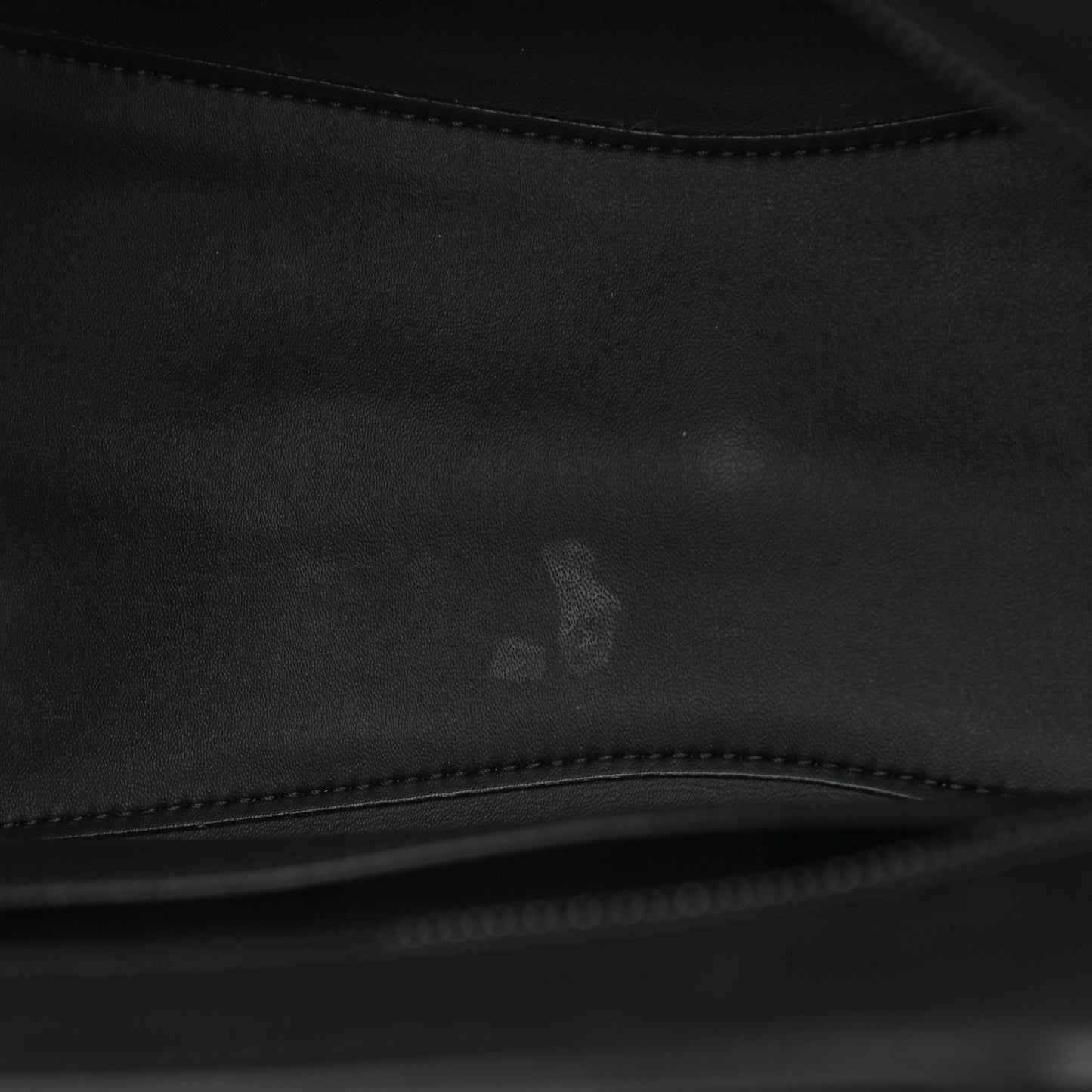Smooth Calfskin Neo Classic Black Hardware S City Black