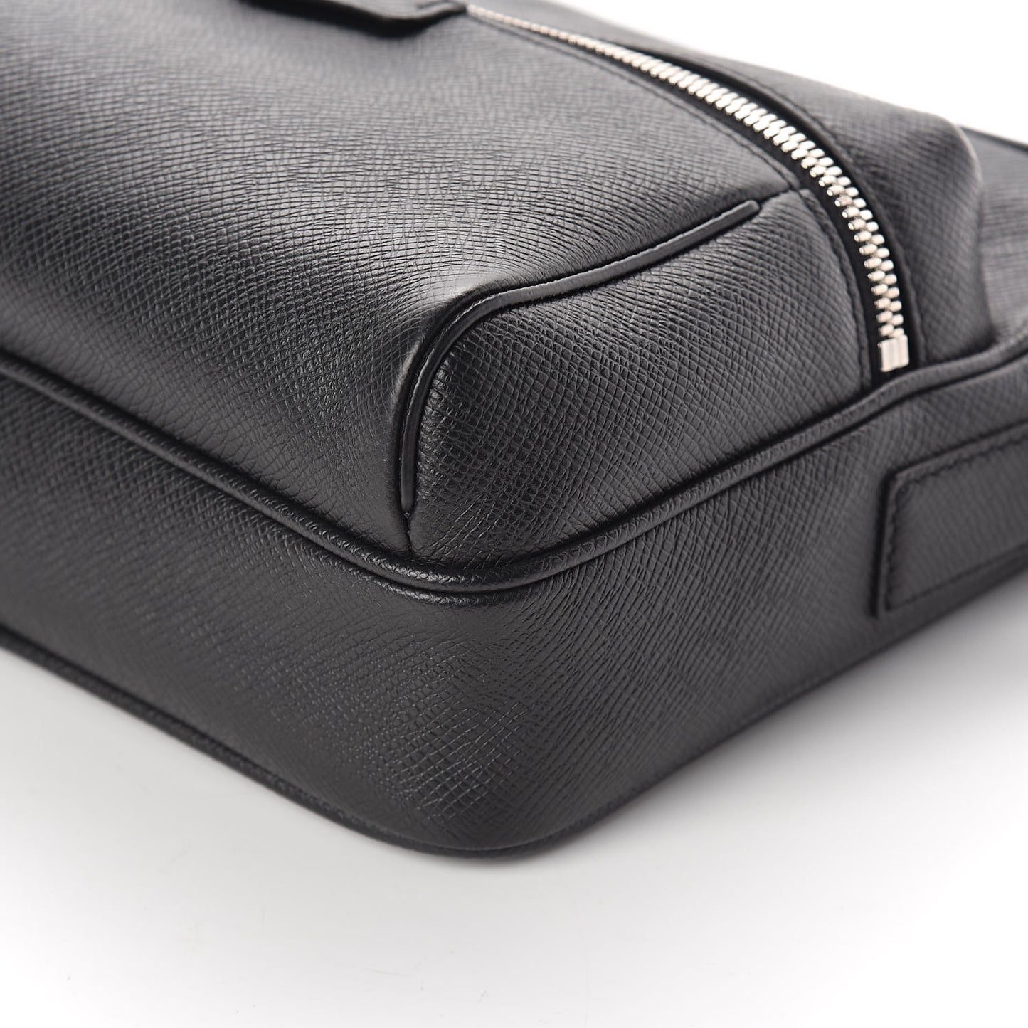 Taiga Outdoor Messenger PM Black