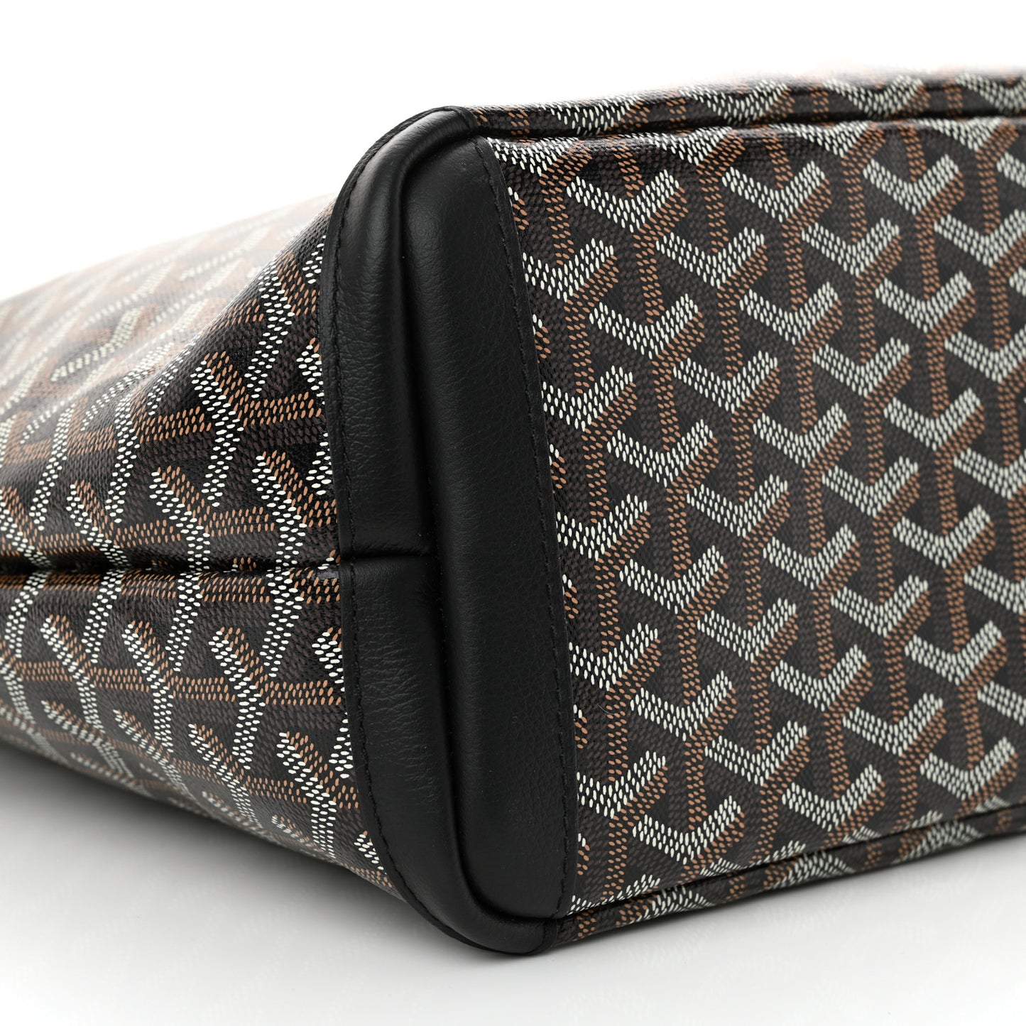 Goyardine Artois PM Black