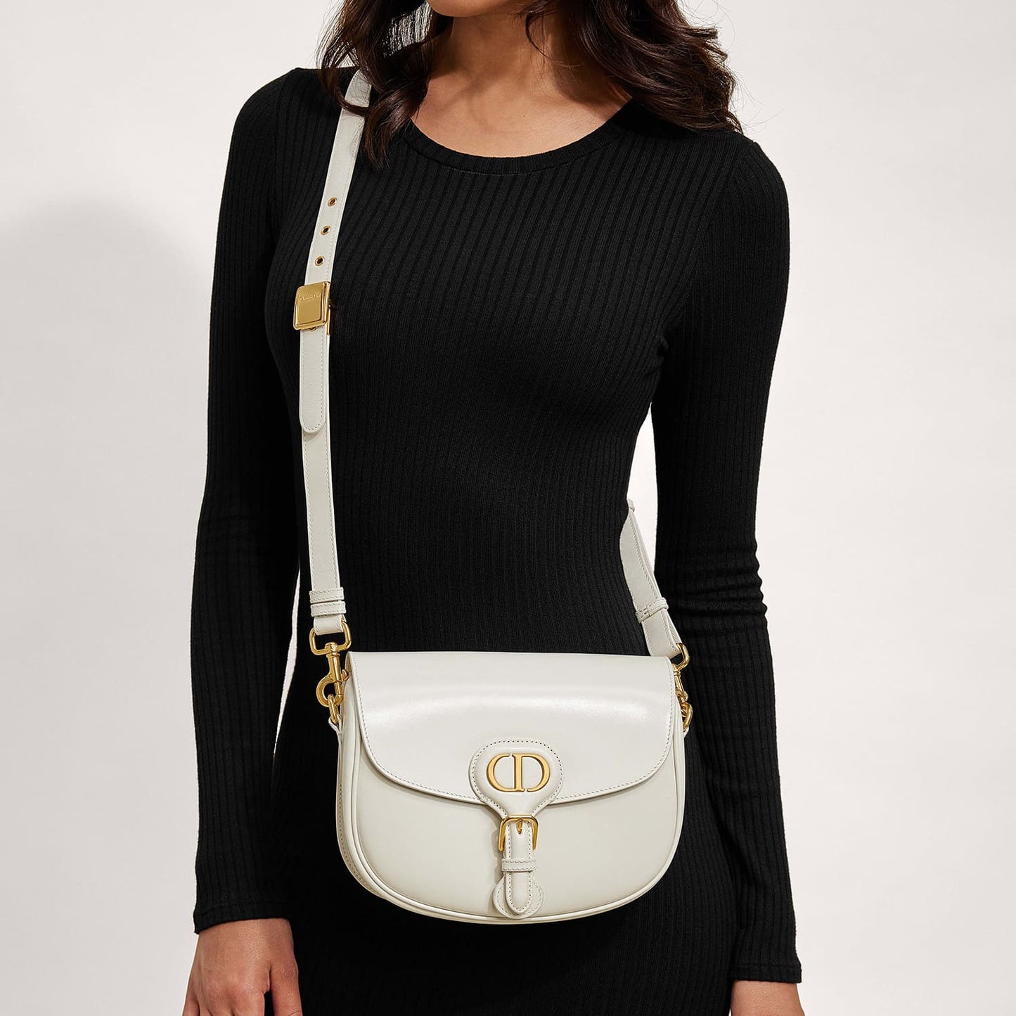 Box Calfskin Medium Bobby Flap Latte