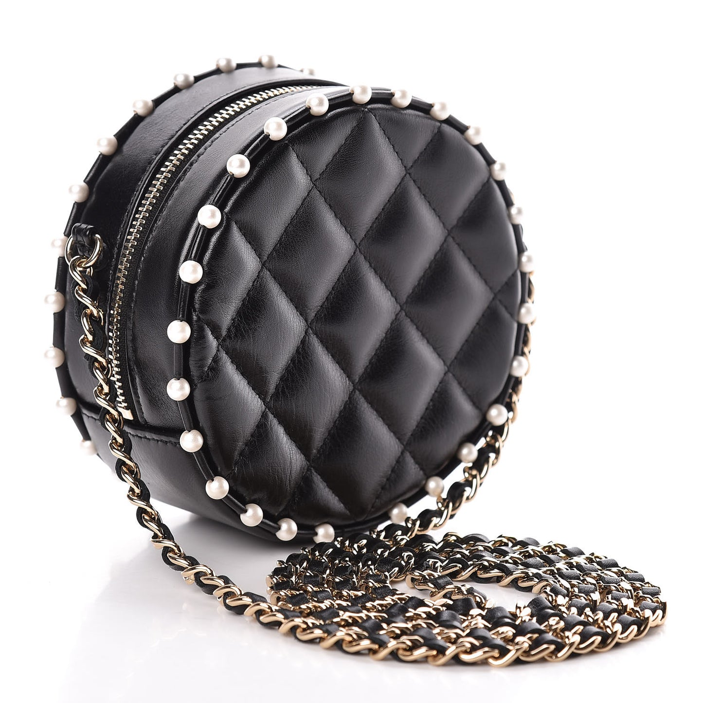 Calfskin Quilted Pearl Round Clutch With Chain Black
