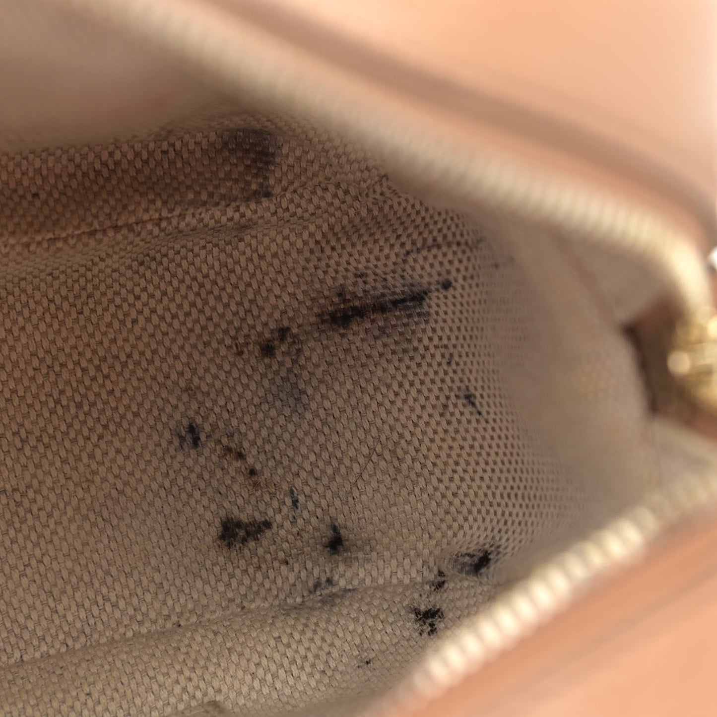 Pebbled Calfskin Small Soho Disco Bag Camelia