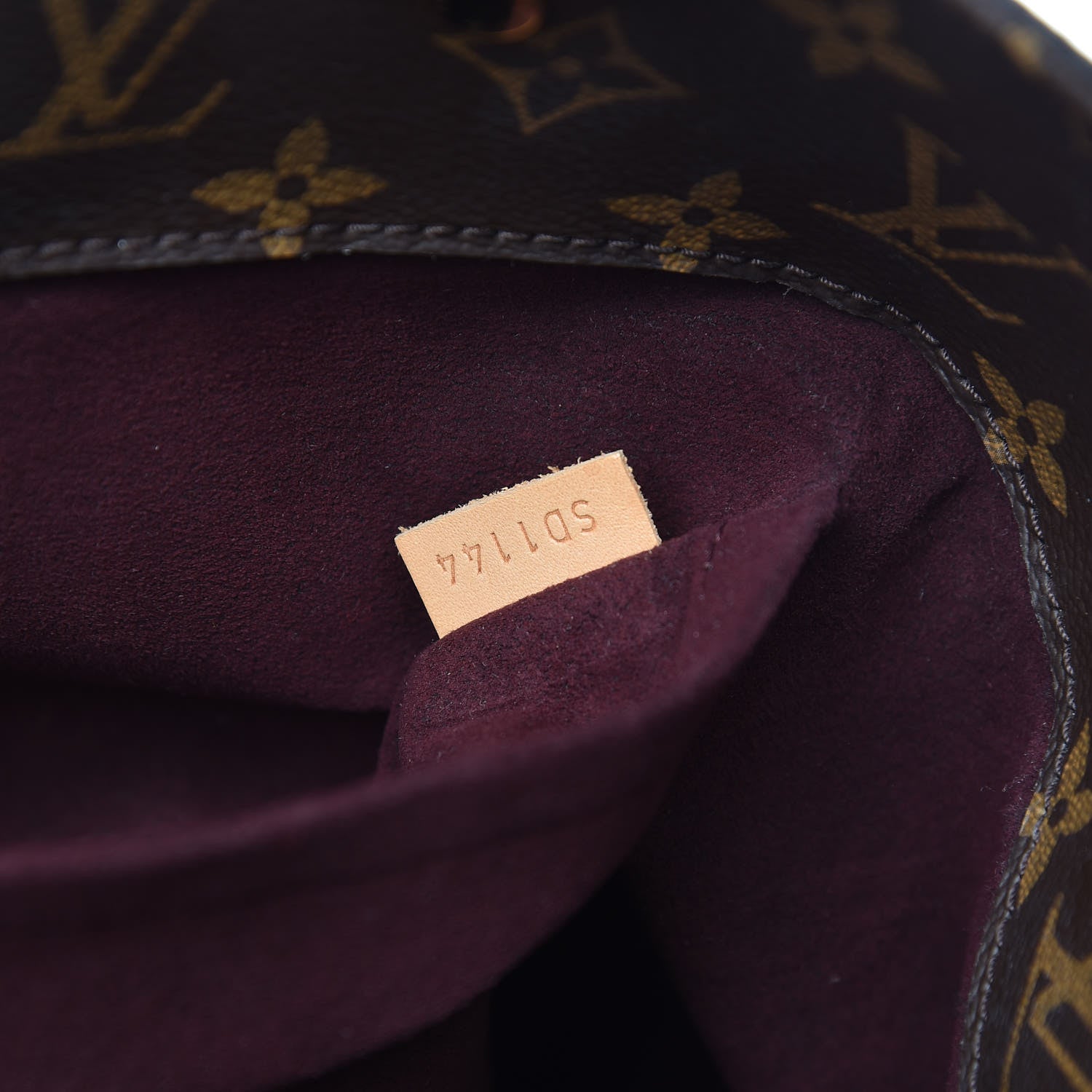Louis Vuitton Monogram Montaigne GM 7 of 19