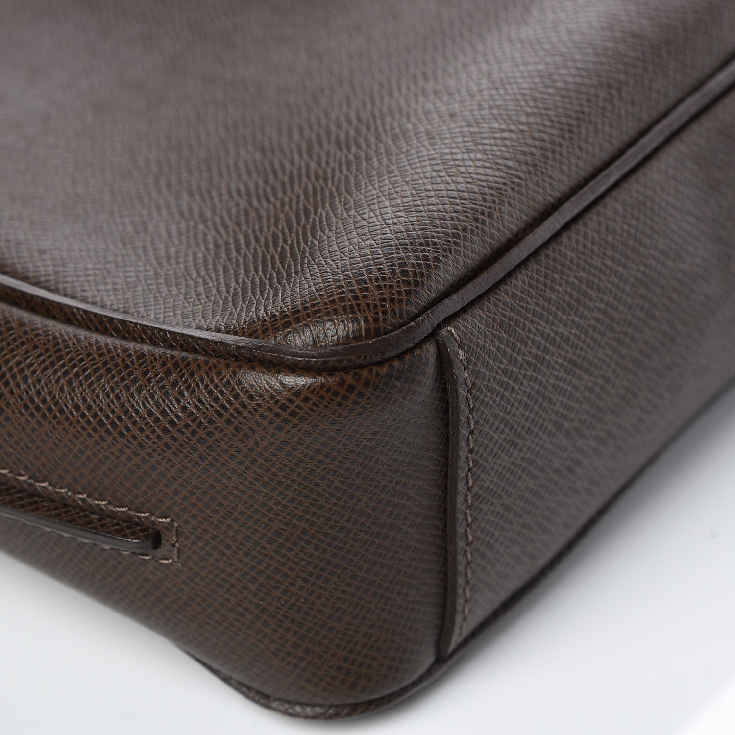 Louis Vuitton Taiga Roman PM Messenger Grizzli 12 of 13