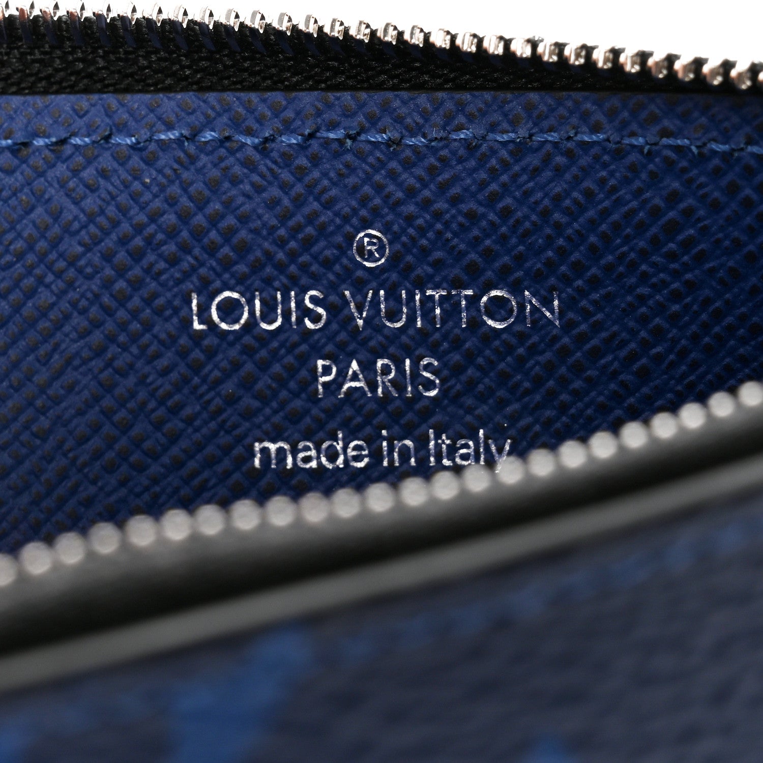 Louis Vuitton Monogram Taiga Coin Card Holder Cobalt 6 of 6