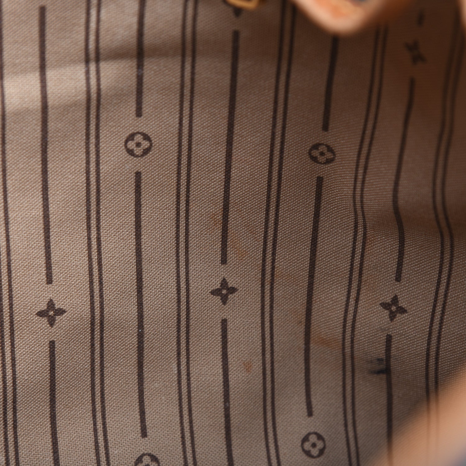 Louis Vuitton Monogram Delightful GM 12 of 37