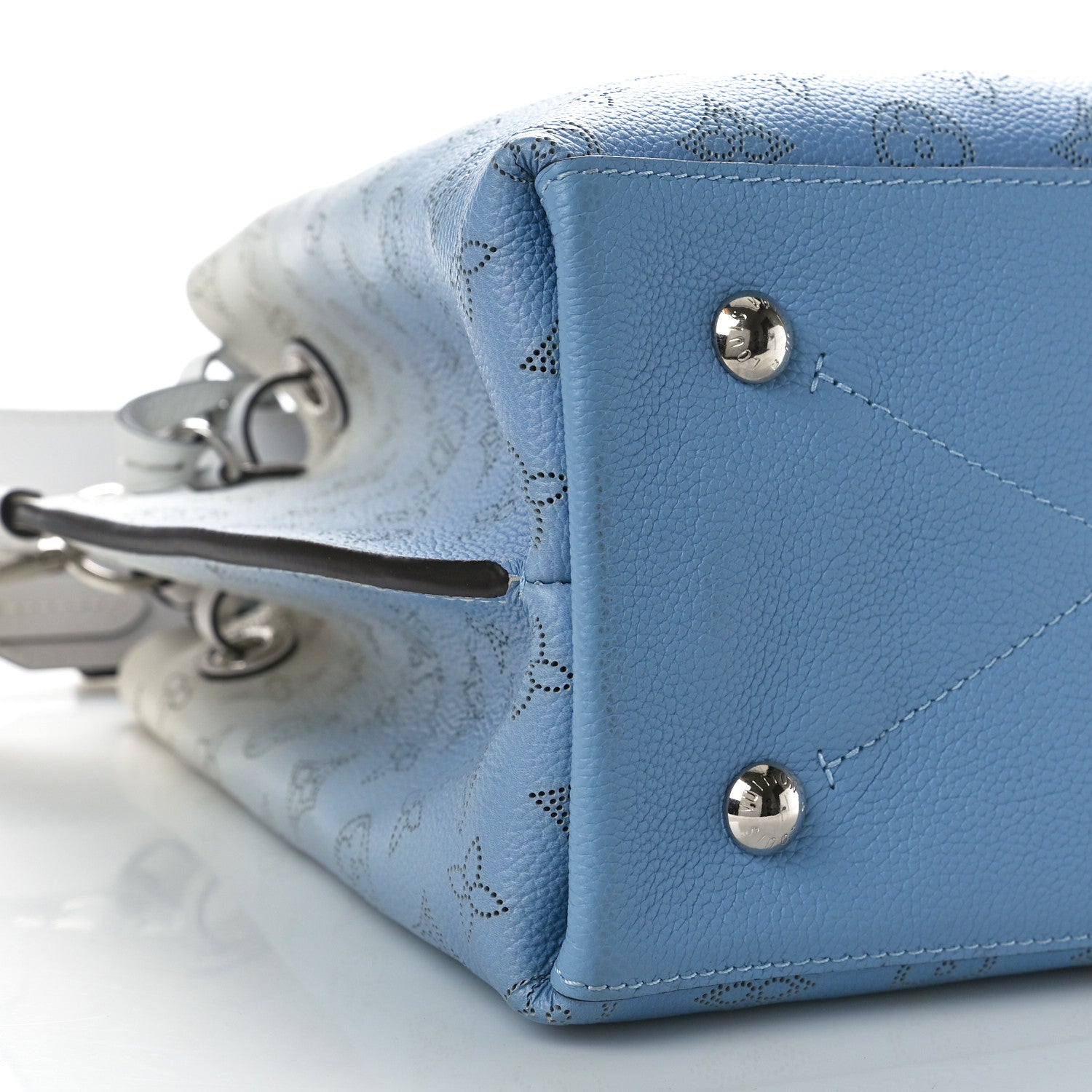 Louis Vuitton Mahina Degrade Muria Bleu 8 of 9