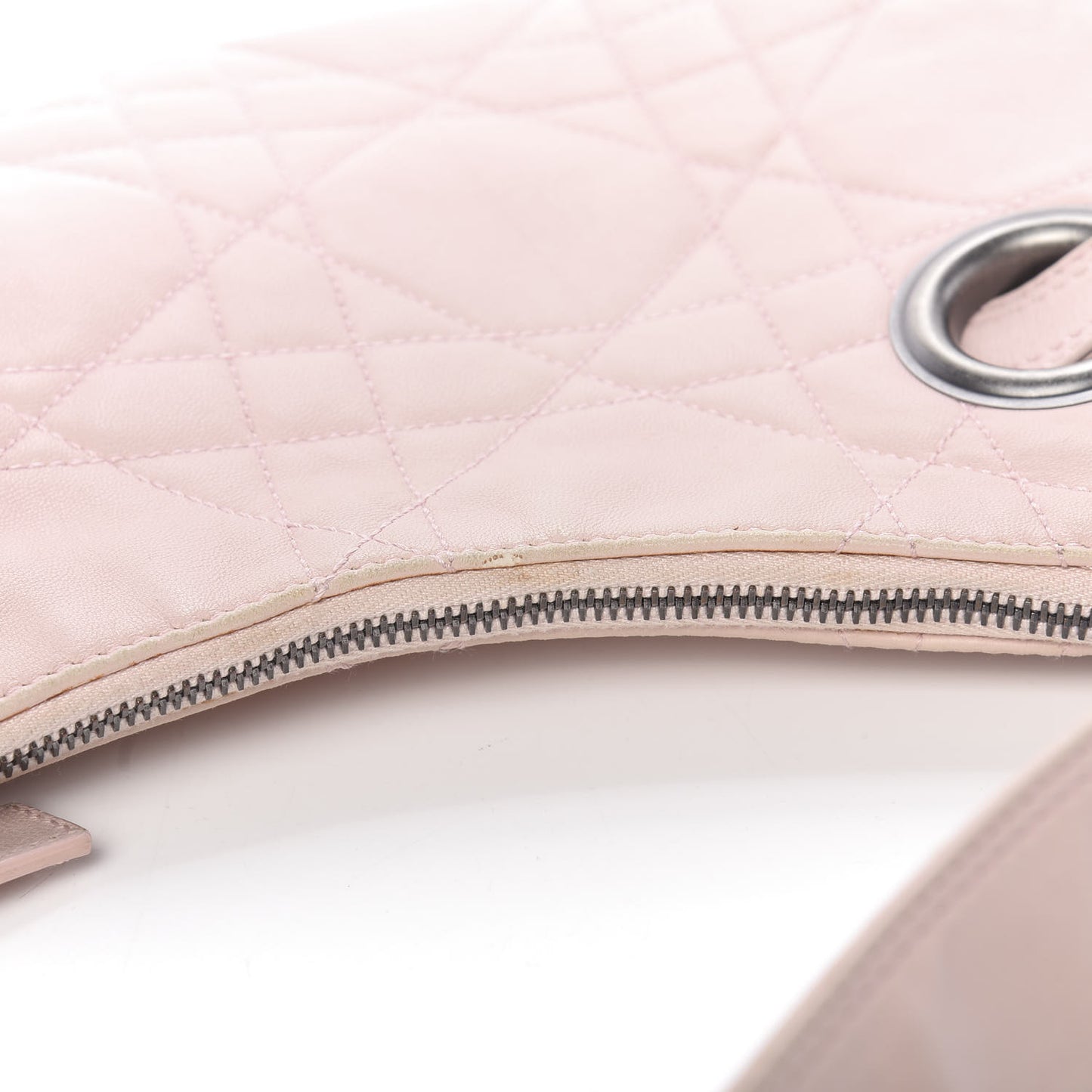 Lambskin Cannage Small Hobo Light Pink