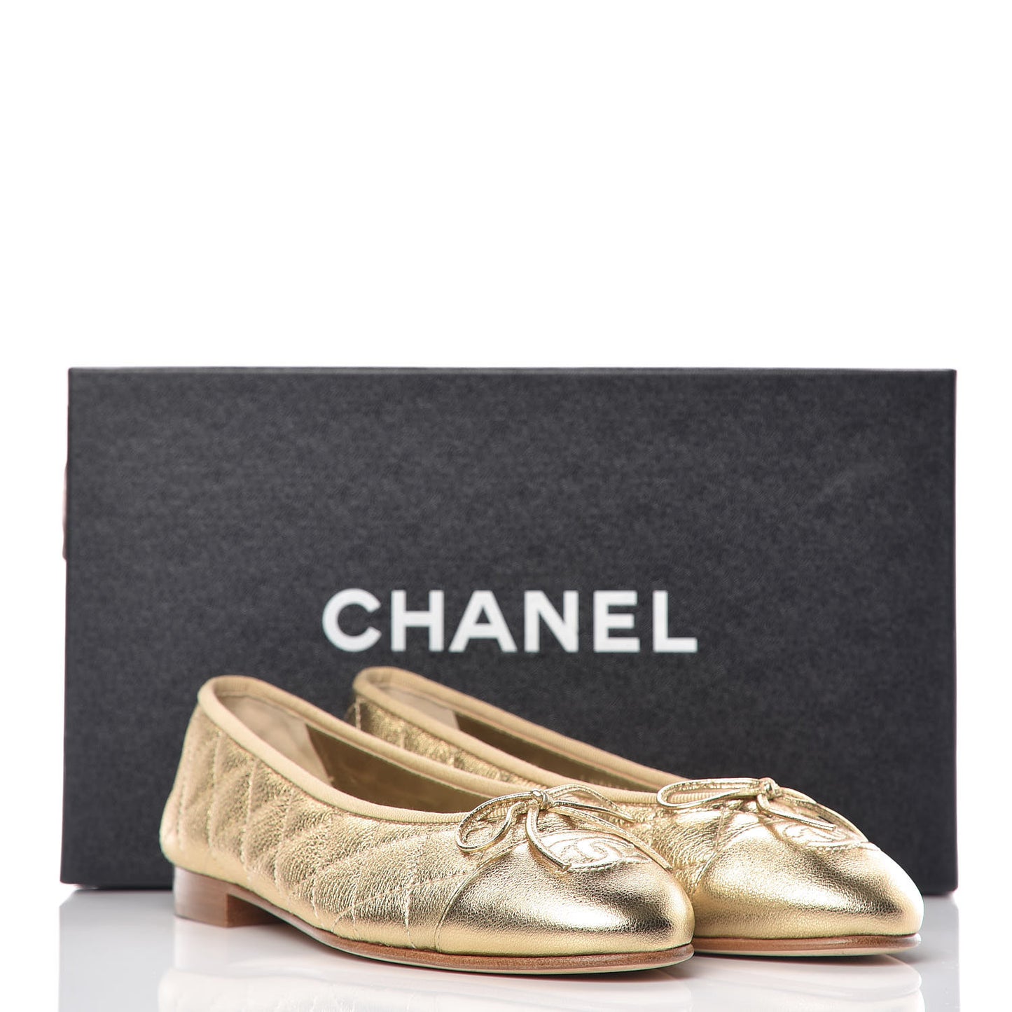 Metallic Lambskin Quilted Cap Toe Ballerina Flats 36 Gold