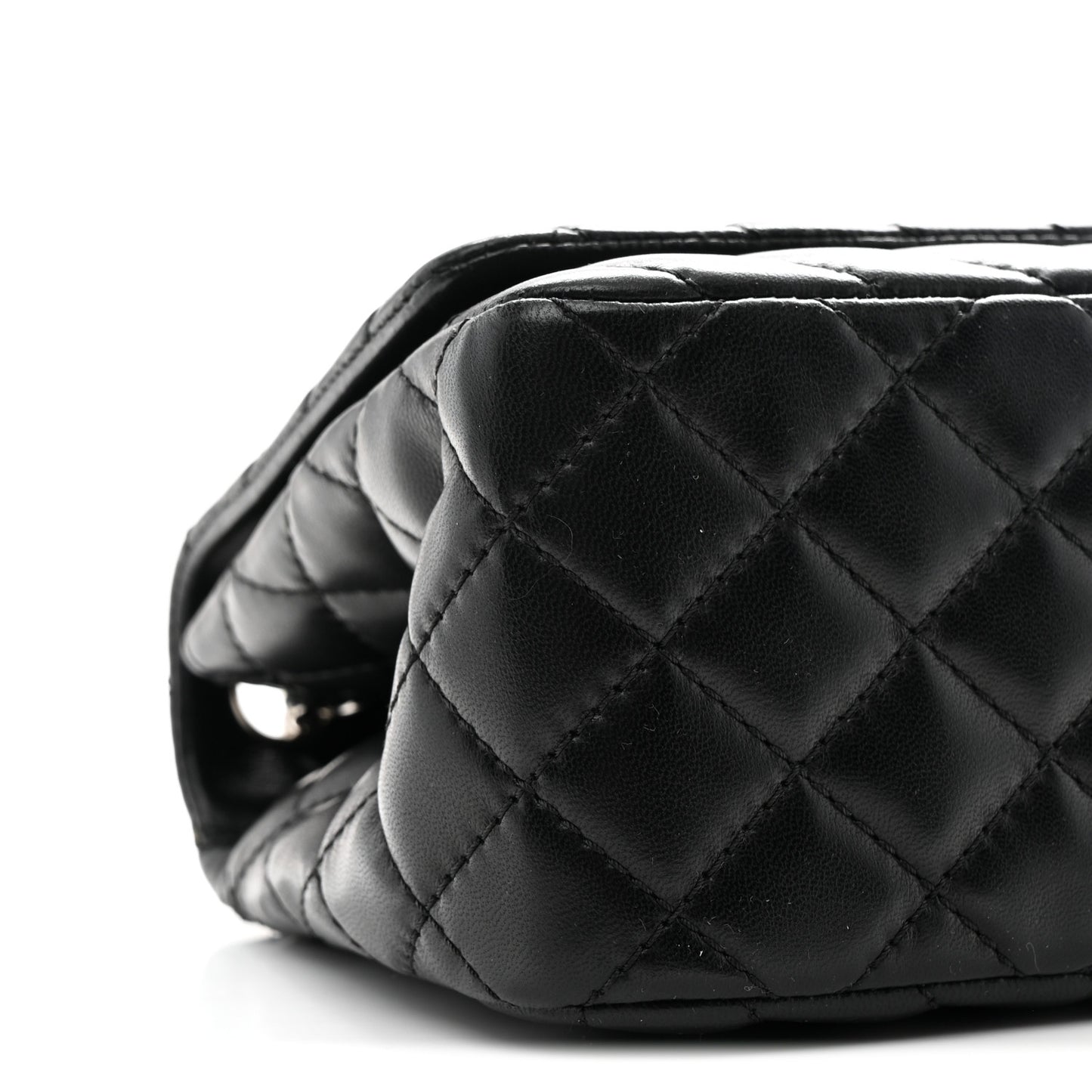 Lambskin Surpique Chevron Medium Single Flap Black