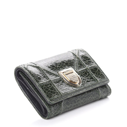 Christian Dior Metallic Ceramic Effect Deerskin Cannage Diorama Elancee Wallet Green 3 of 5