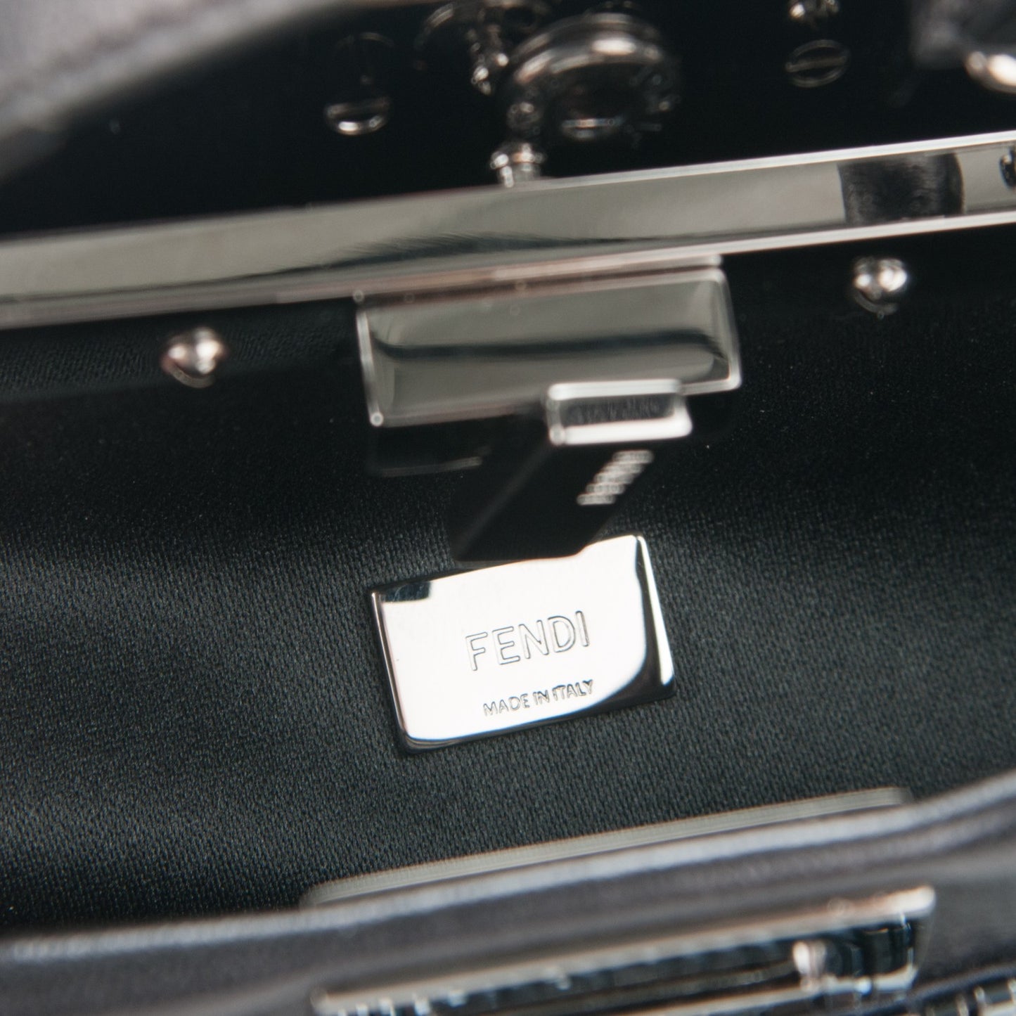 Laminated Goatskin Beaded Micro Peekaboo Iconic Satchel Canna di Fucile Black