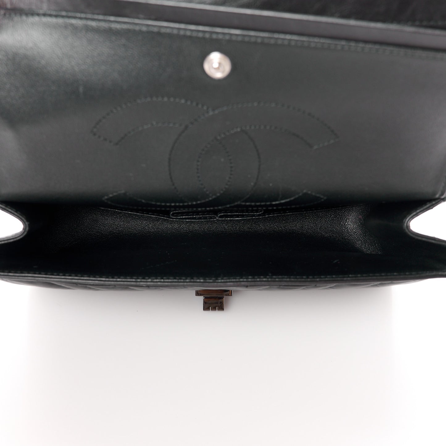 Aged Calfskin Chevron Quilted 2.55 Reissue 225 Flap So Black