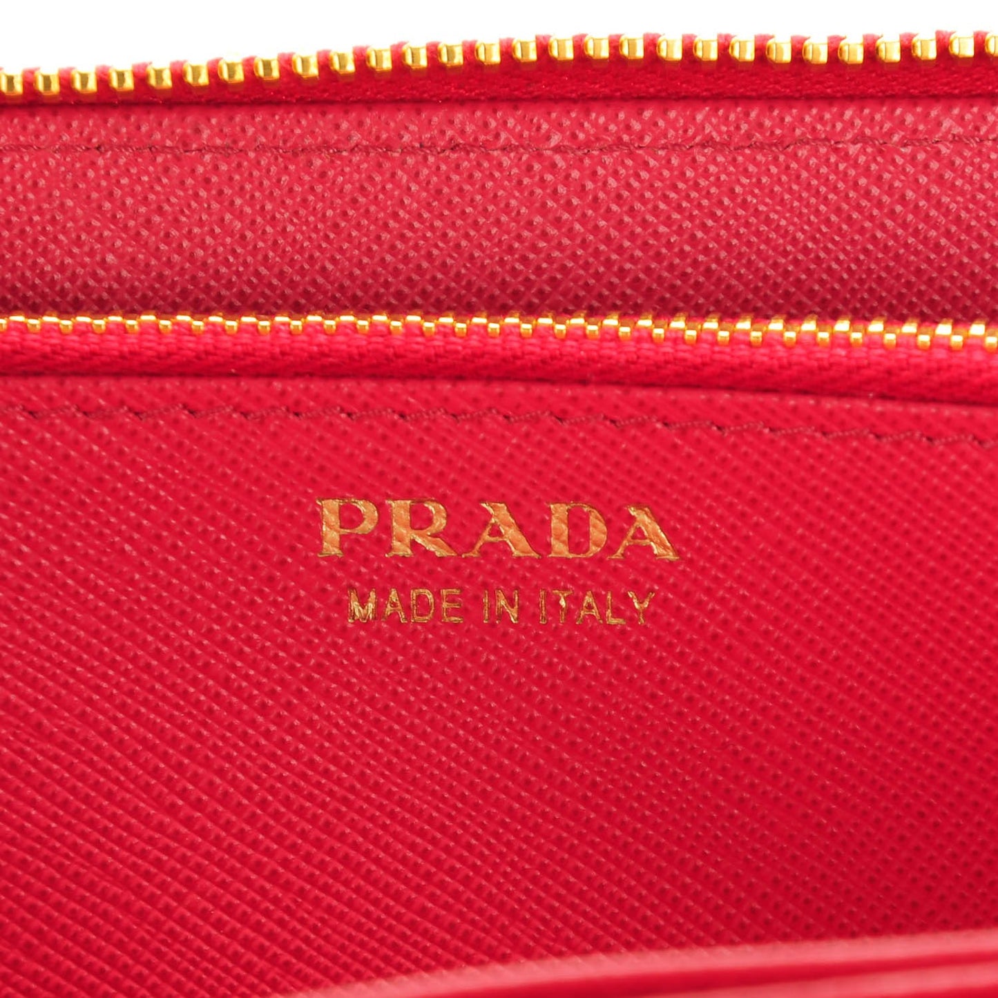 Saffiano Fiocco Bow Zip Around Wallet Peonia