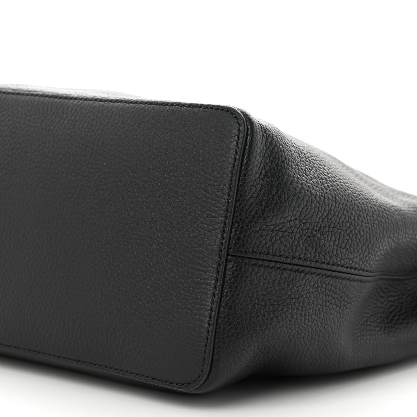 Pebbled Calfskin Large Soho Hobo Black