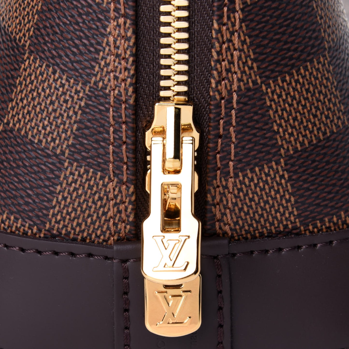 Damier Ebene Alma BB