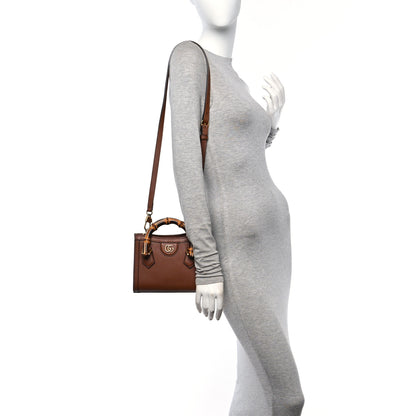 Gucci Wonka Grain Calfskin Mini Diana Tote Bag Cuir 2 of 11