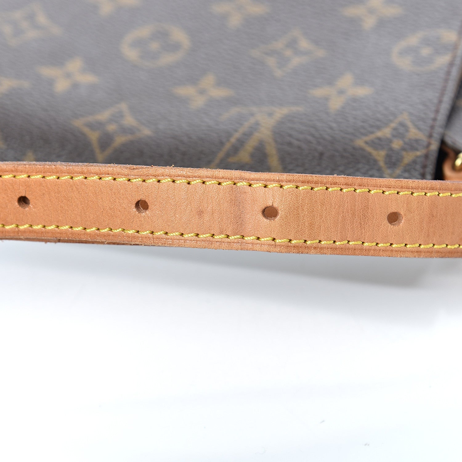 Louis Vuitton Monogram Musette Salsa 11 of 12
