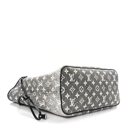 Louis Vuitton Denim Monogram Jacquard Neverfull MM Grey 5 of 9