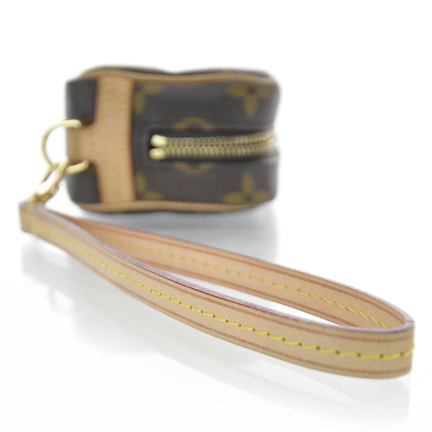 Monogram Wapity Case