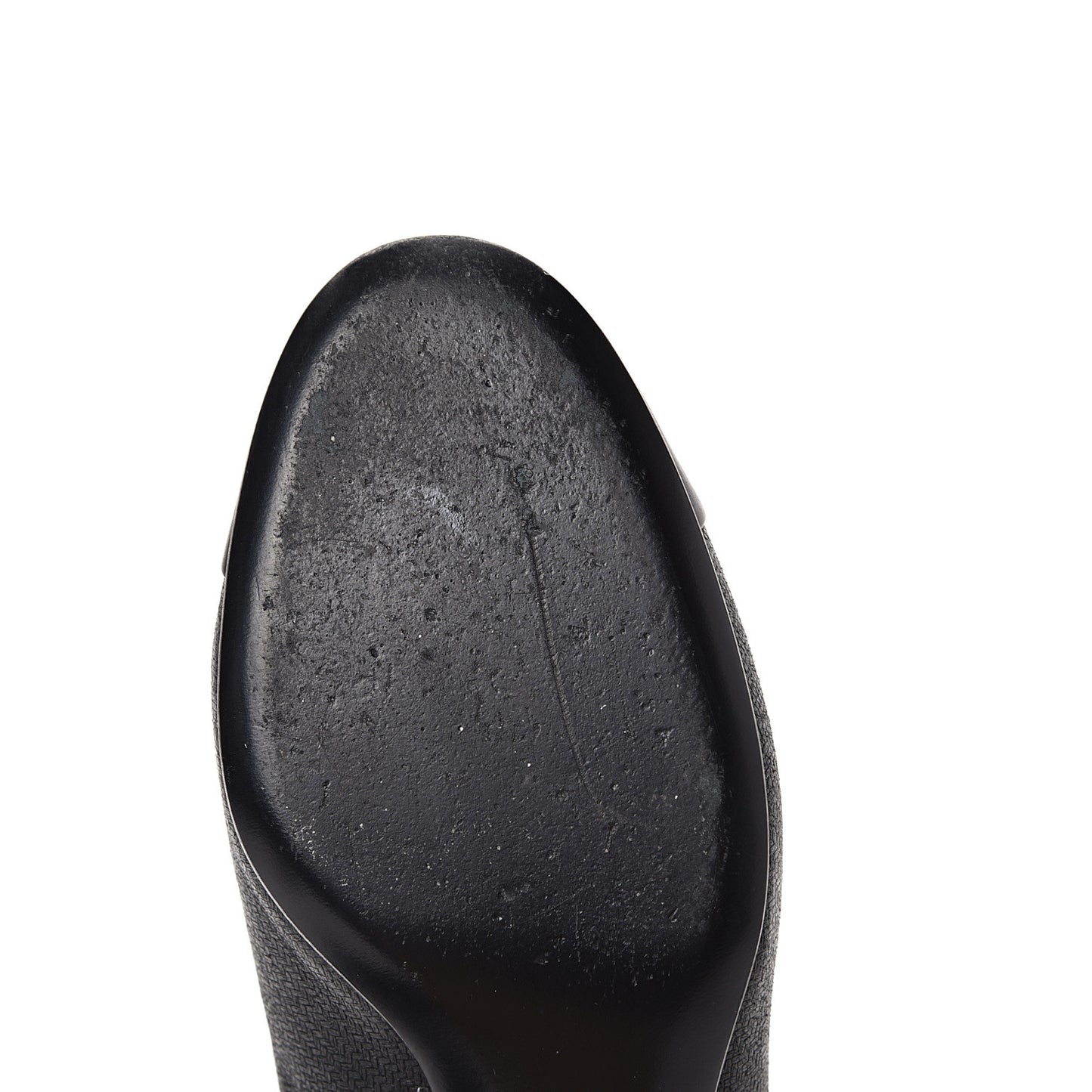 Embossed Lambskin CC Cap Toe Pump 36 Black