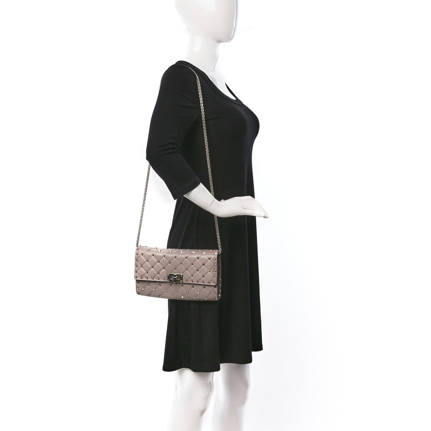 Valentino Garavani Nappa Rockstud Spike Wallet On Chain Poudre 2 of 8