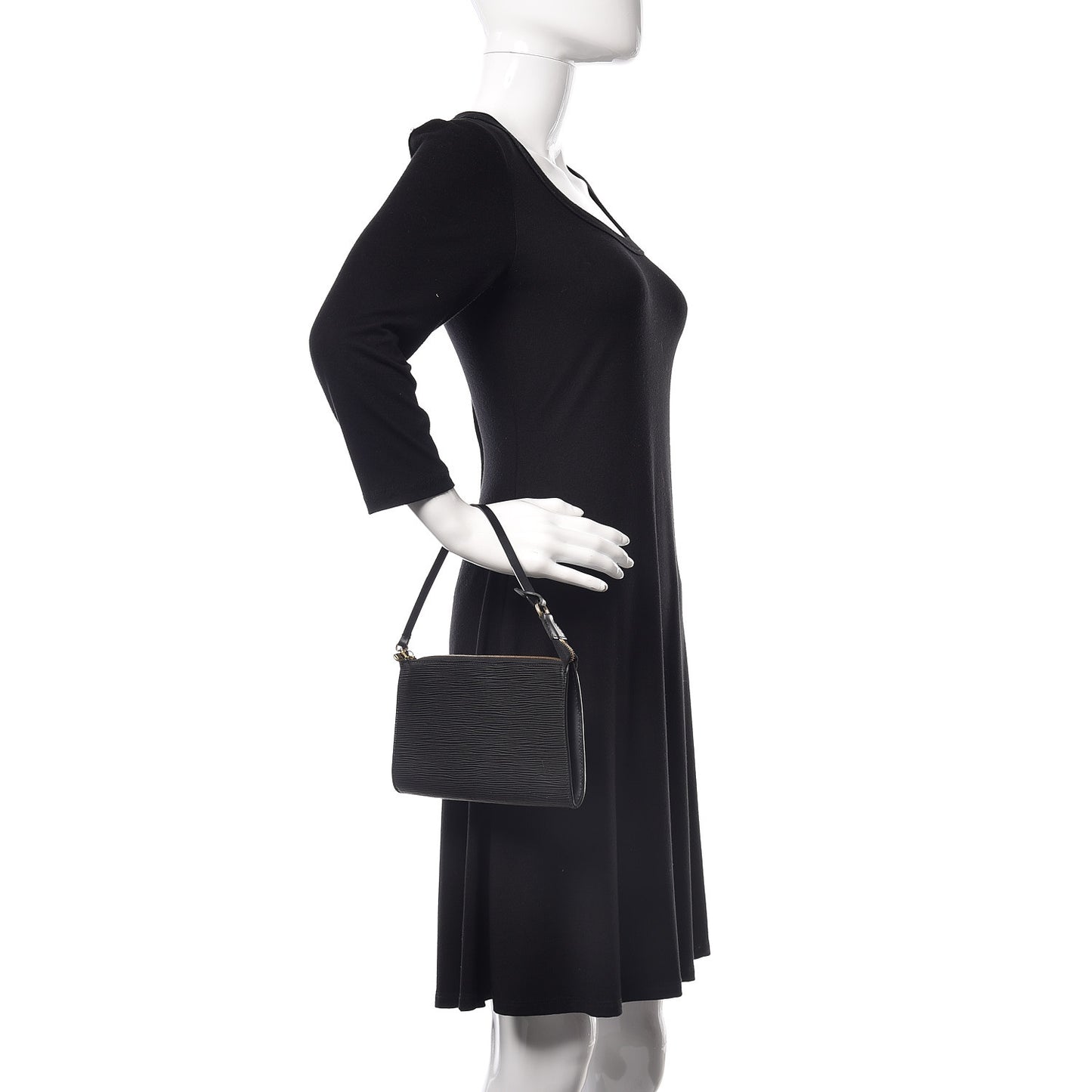Epi Pochette Accessories 24 Black