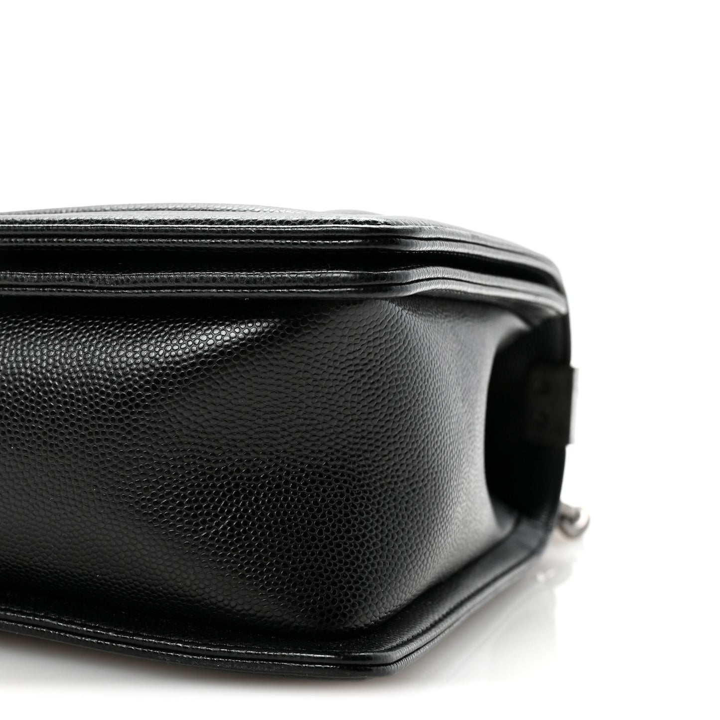 Caviar Quilted New Medium Boy Flap Black