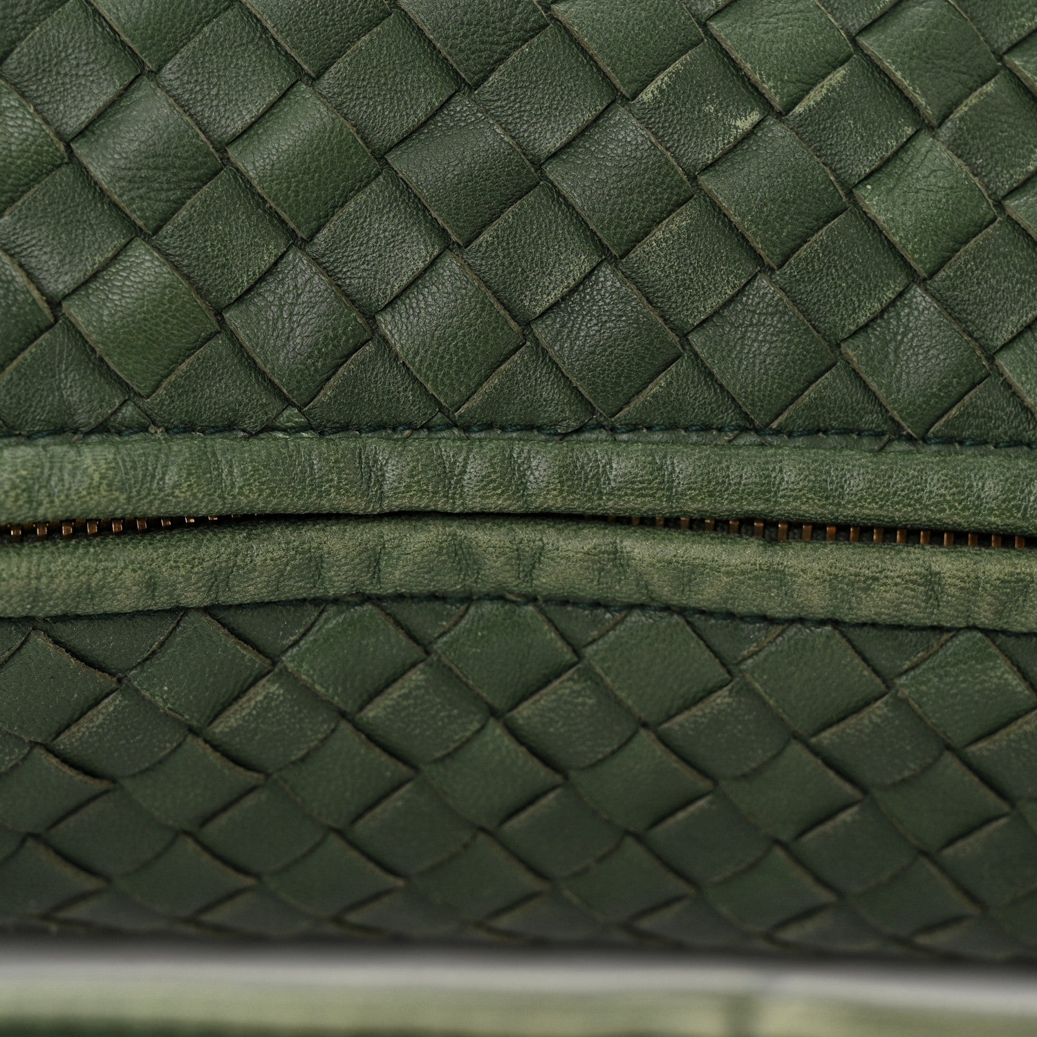 Bottega Veneta Nappa Intrecciato Large Veneta Hobo Torrent 13 of 15