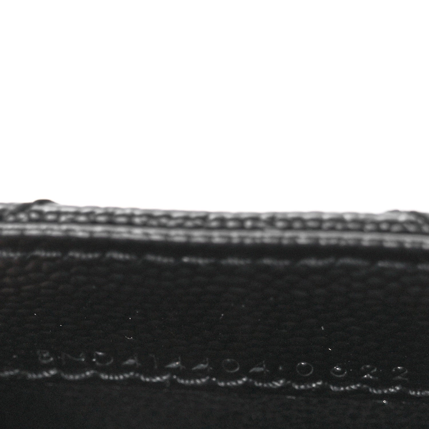 Saint Laurent Grain De Poudre Matelasse Chevron Small Monogram Envelope Wallet Black 7 of 9