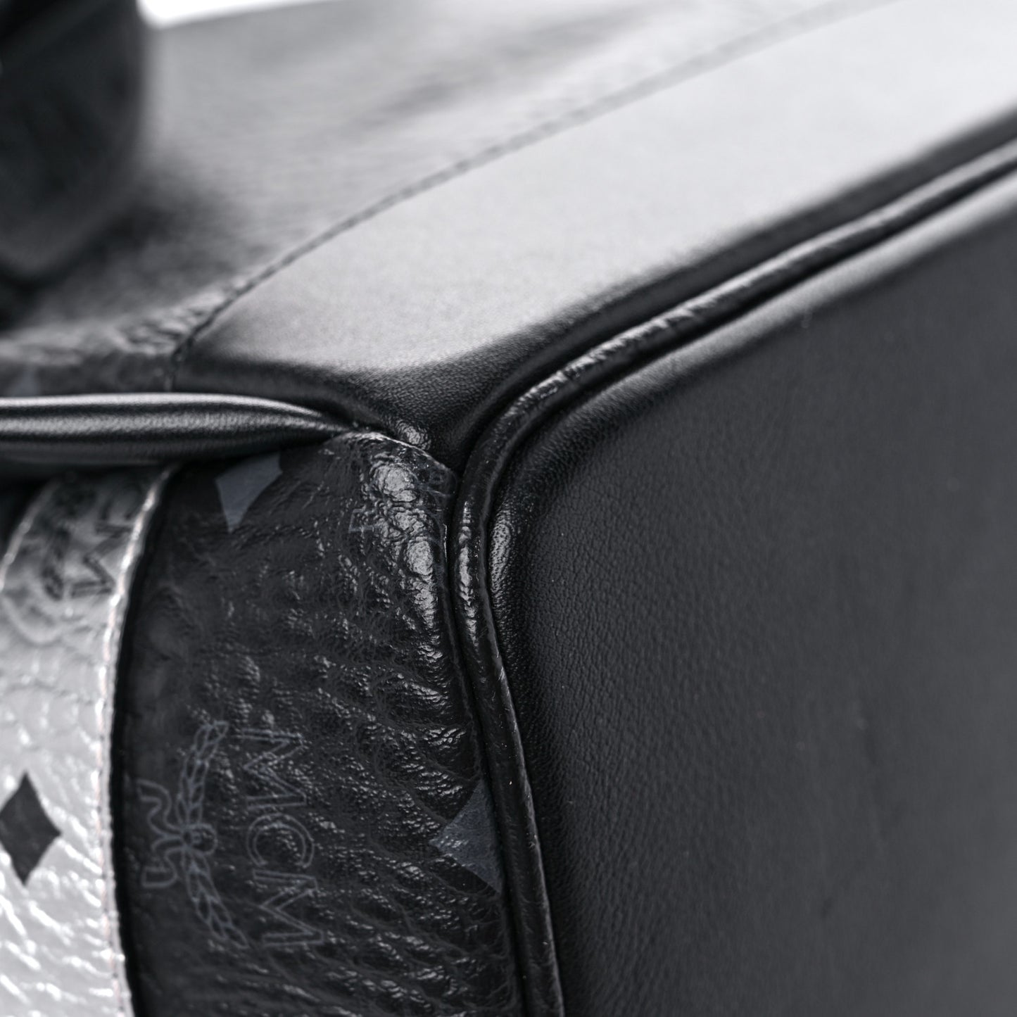 Metallic Visetos Striped Medium Stark Backpack Silver Black