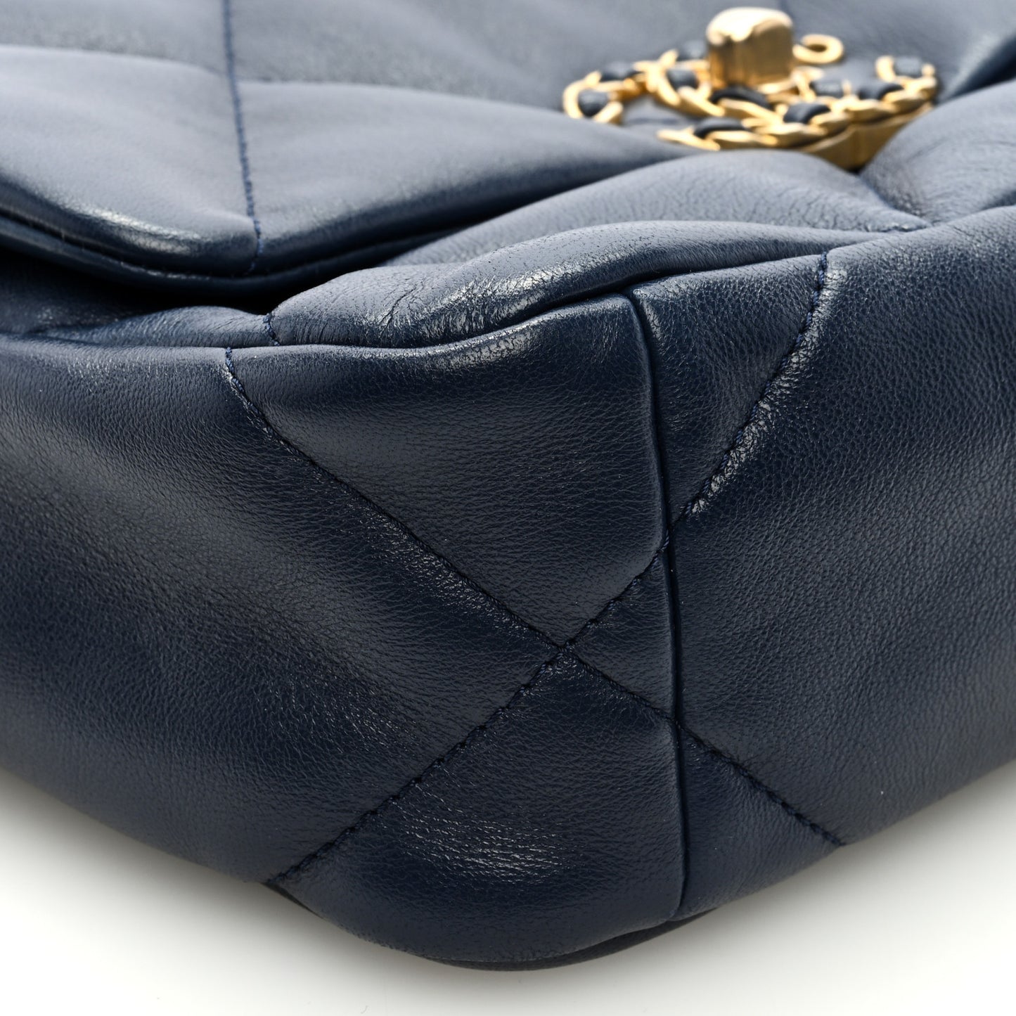 Lambskin Quilted Medium Chanel 19 Flap Navy Blue